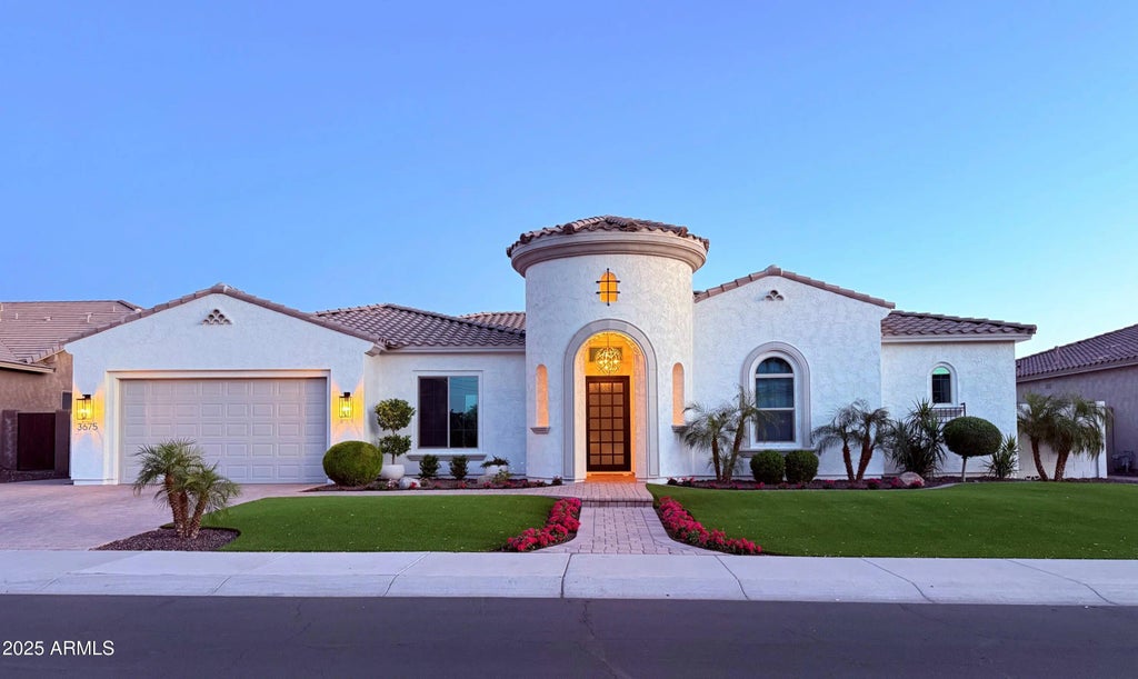 3675 E Strawberry Drive, Gilbert