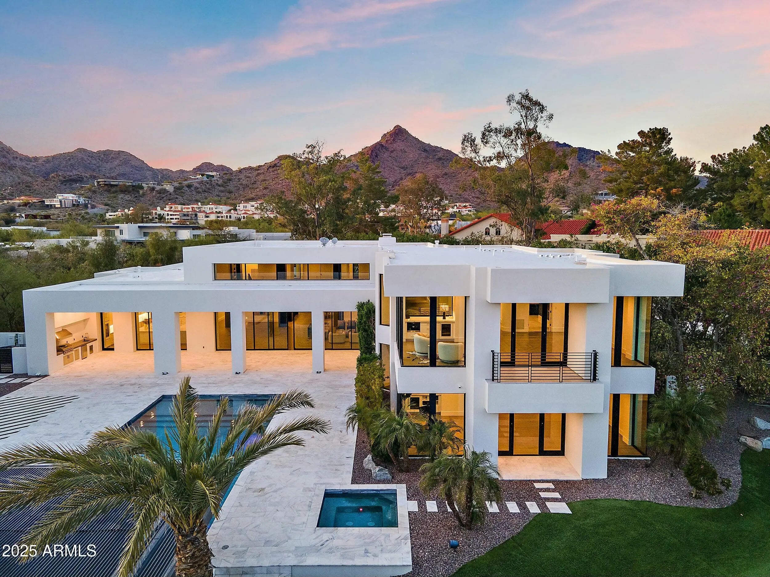 Photo of Listing #6831743