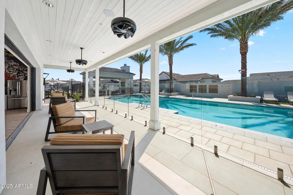 15601 W Cactus Road (unit 2), Surprise