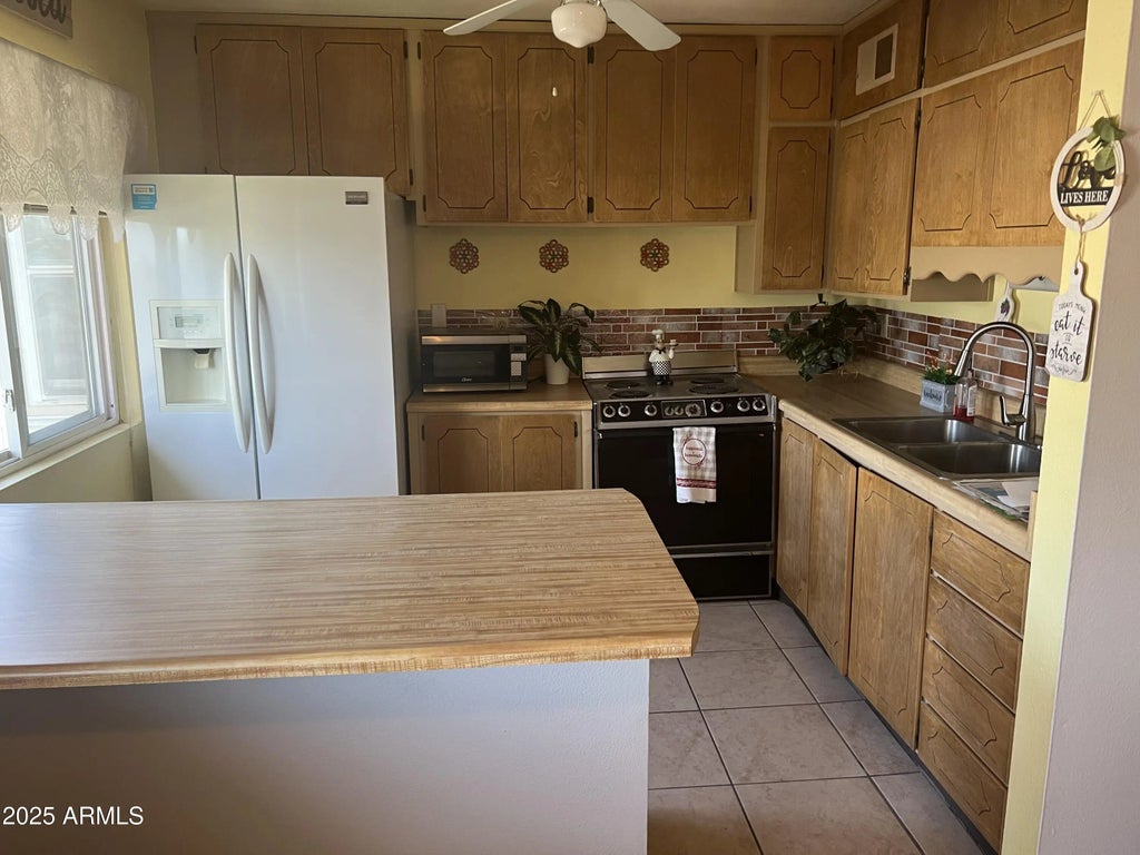 2530 W Berridge Lane (unit E201), Phoenix