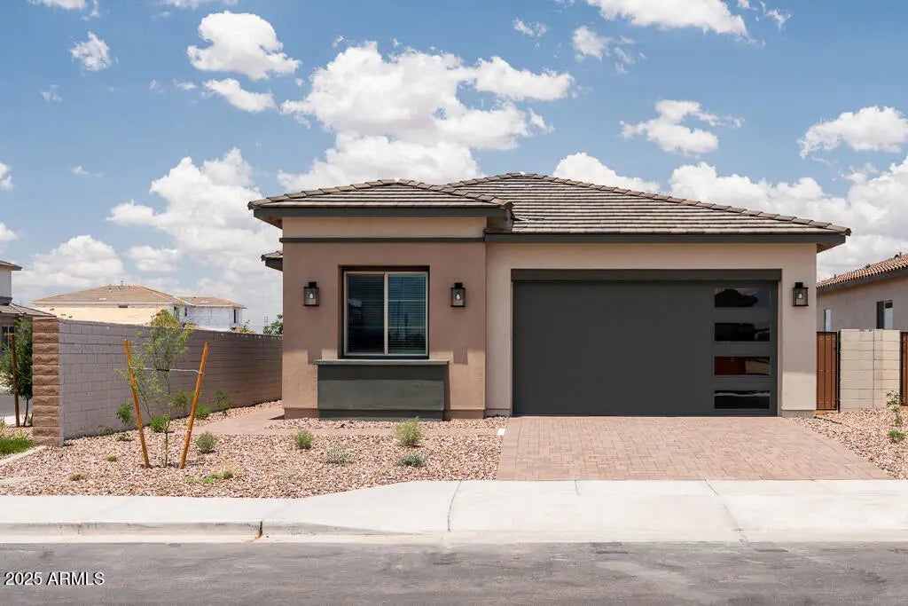 338 E Las Perlas Lane, San Tan Valley