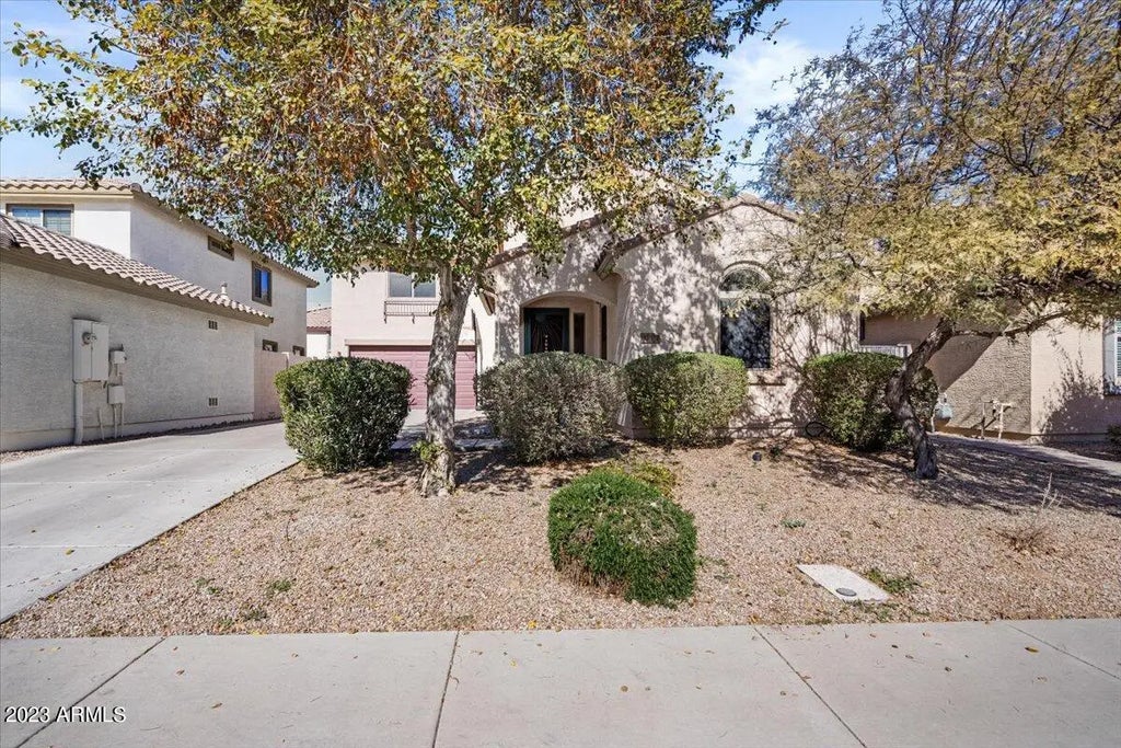 1708 W Seagull Court, Chandler