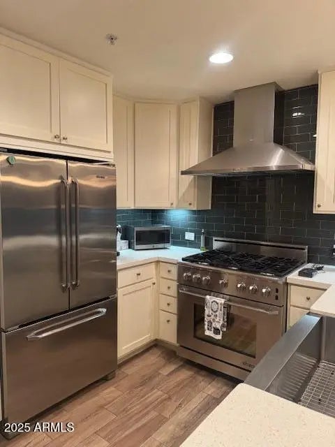 Photo of Listing #6836336