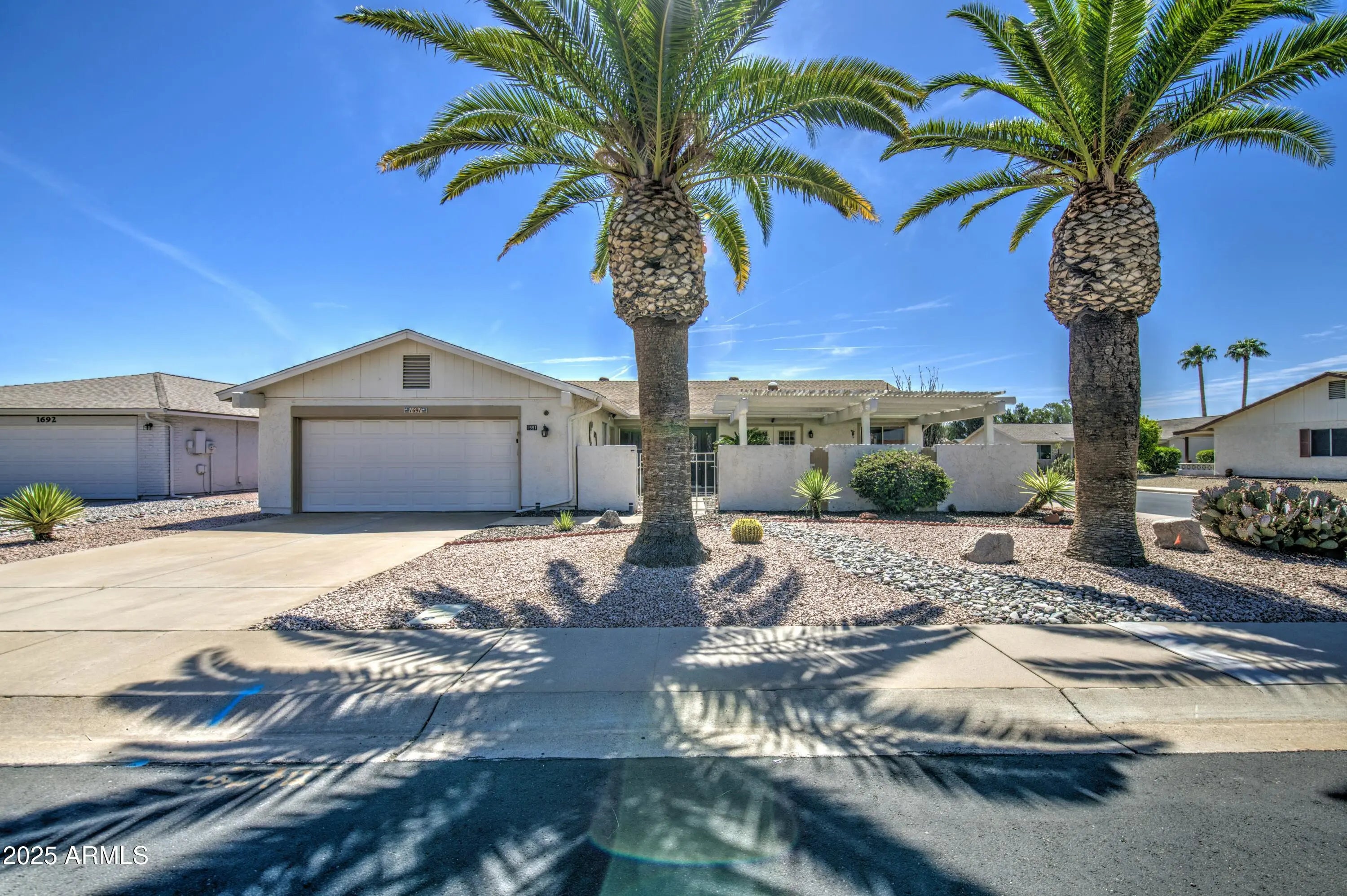 Photo of Listing #6844264