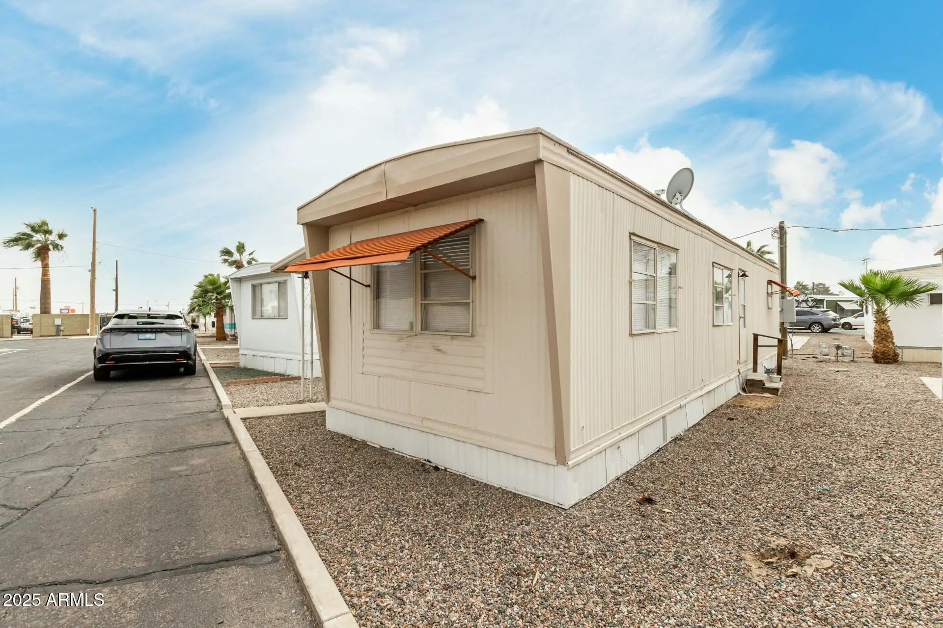 Photo of Listing #6835997