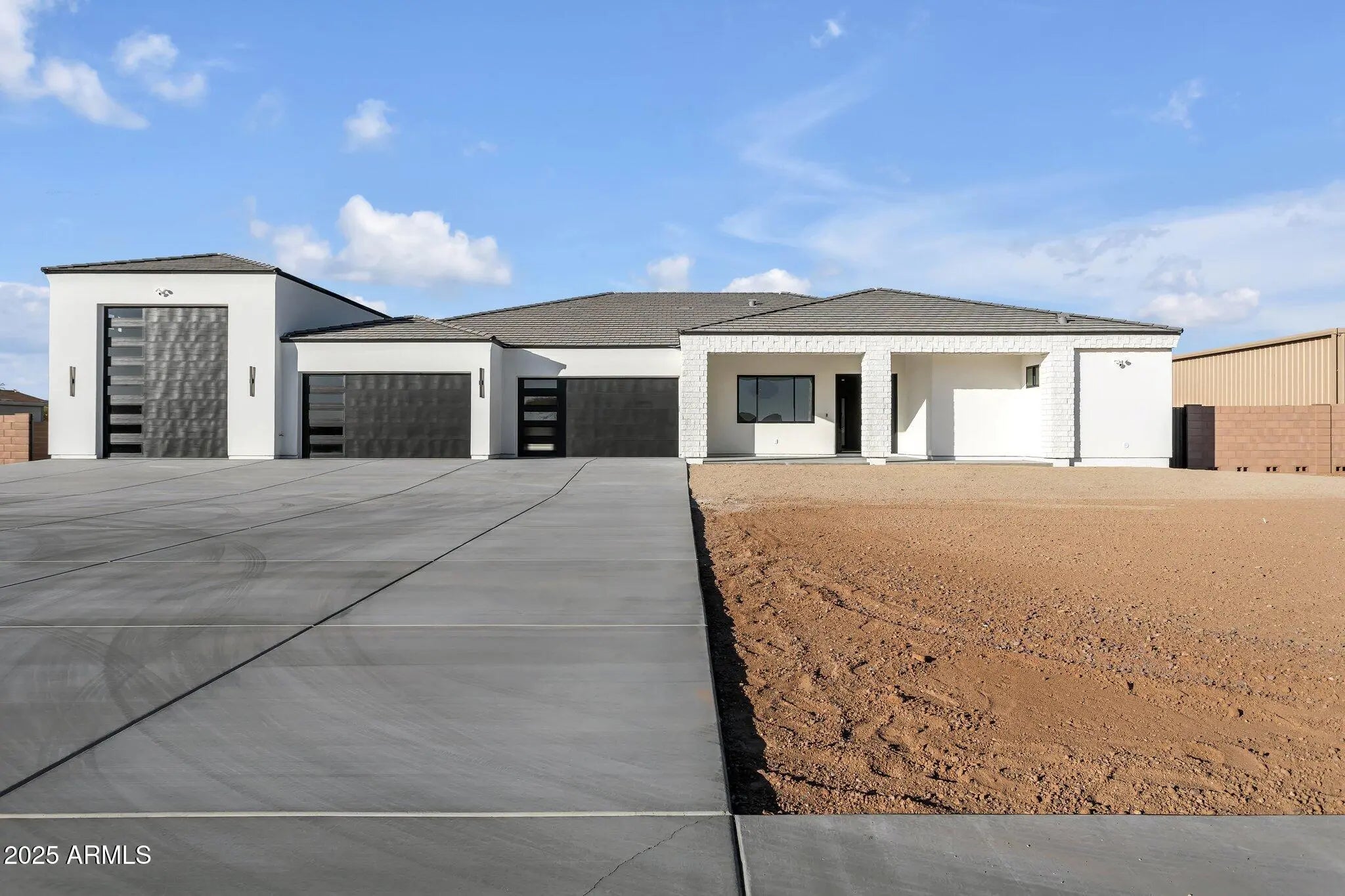 Photo of Listing #6833972