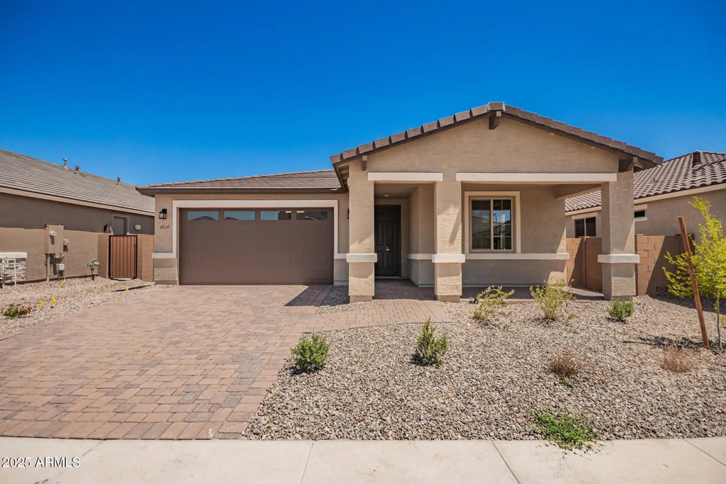 40546 W Michaels Drive, Maricopa