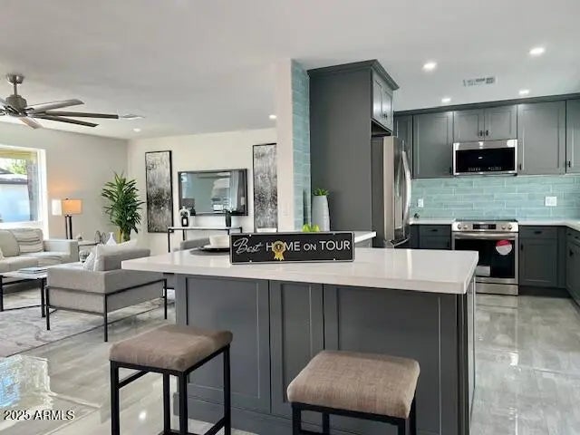 Photo of Listing #6834391