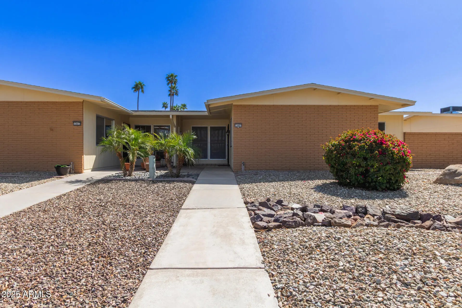 Photo of Listing #6834591