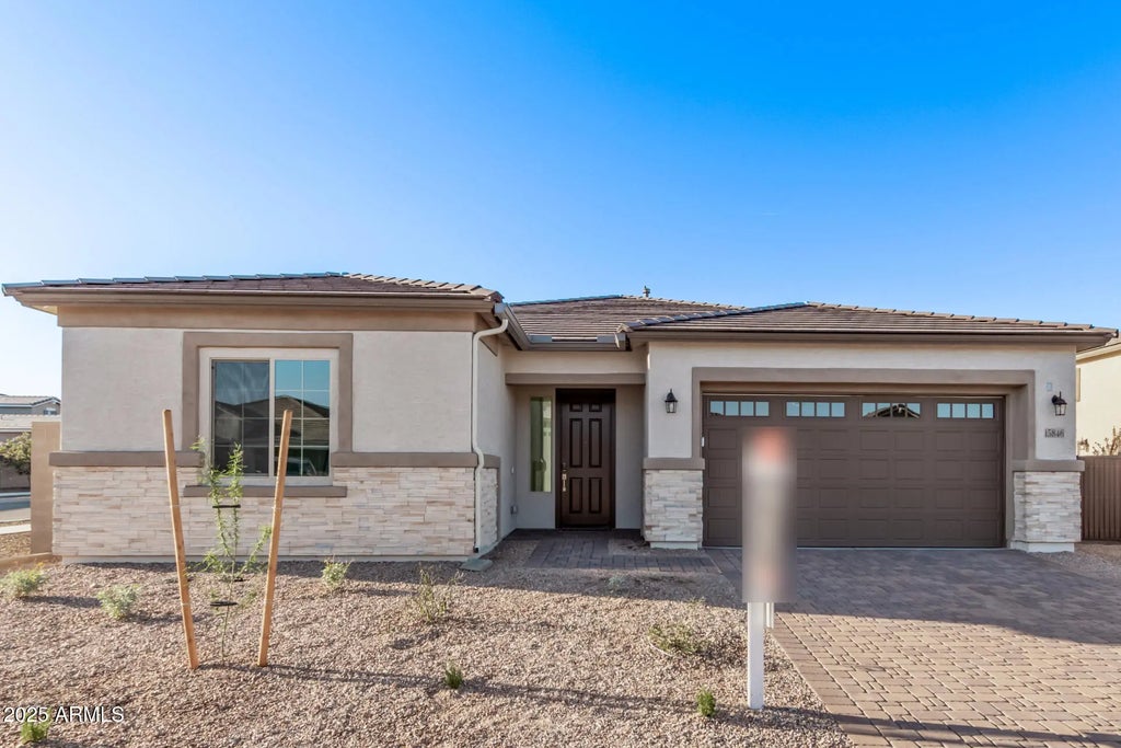 15846 W Bronco Trail, Surprise