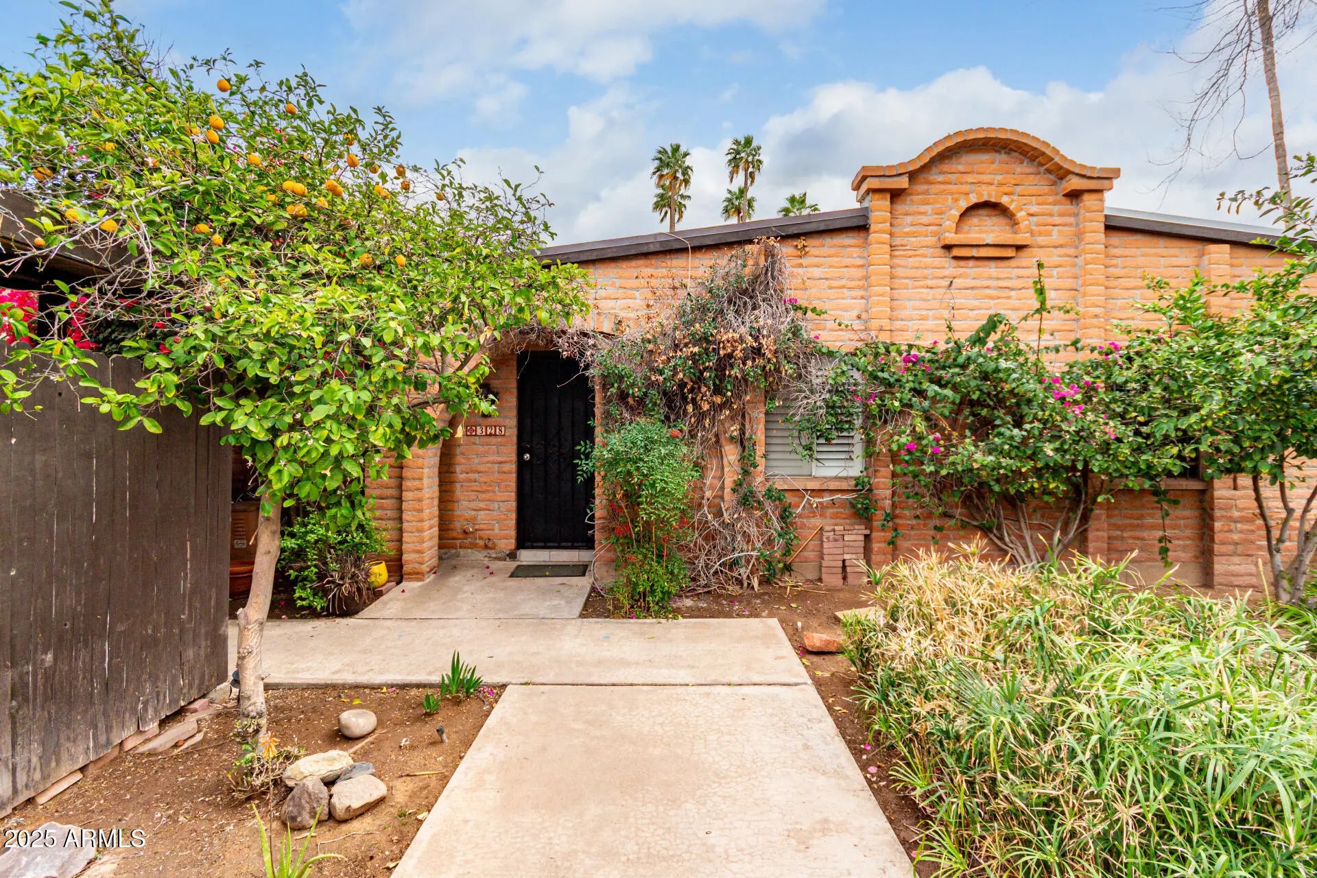 Photo of Listing #6839042