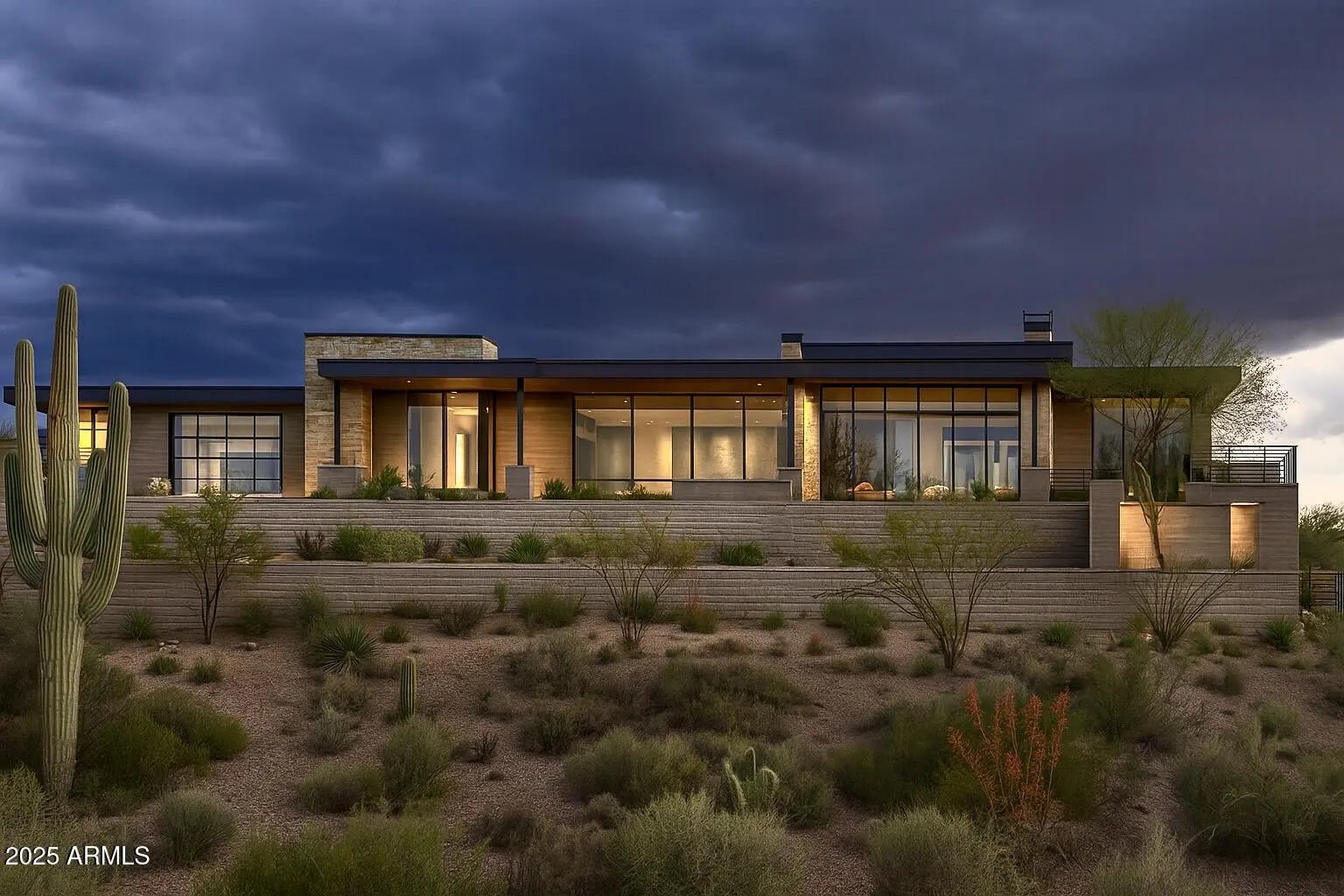 Photo of Listing #6837103