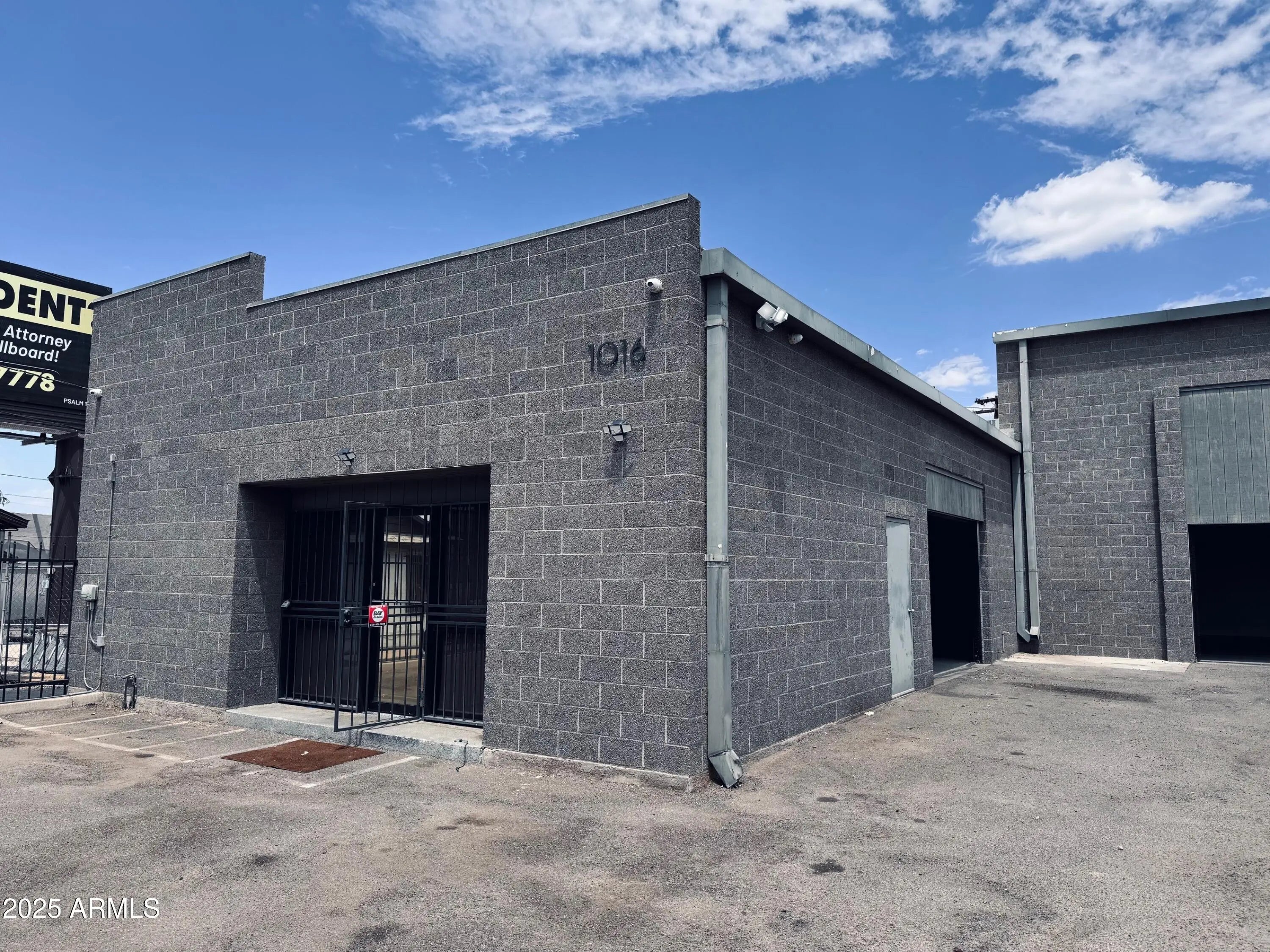 Photo of Listing #6866628