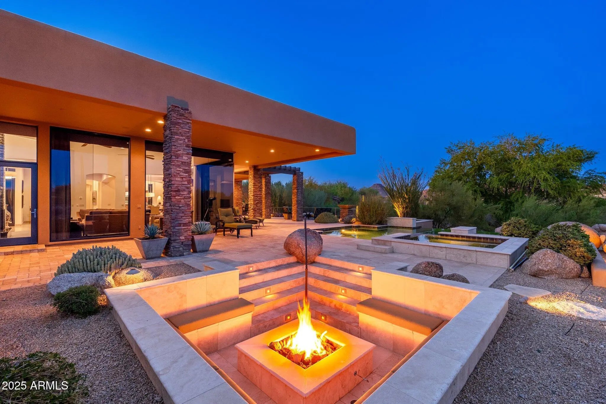 Photo of Listing #6871846