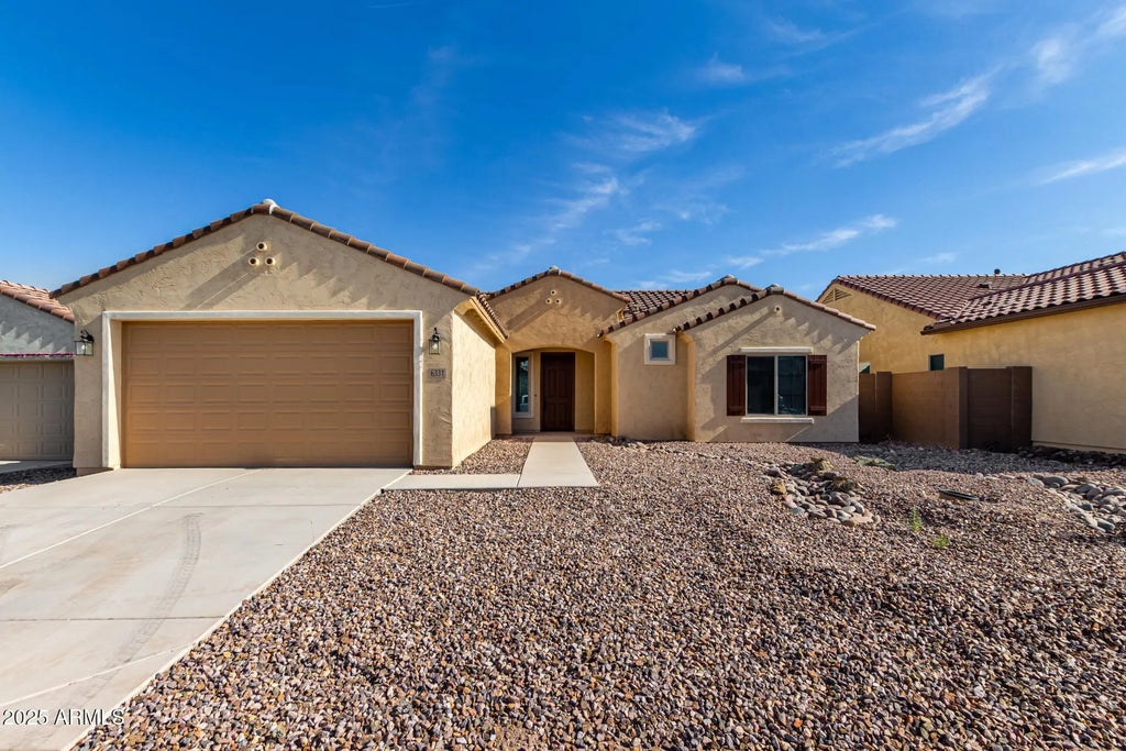 6331 W Desert Blossom Way, Florence