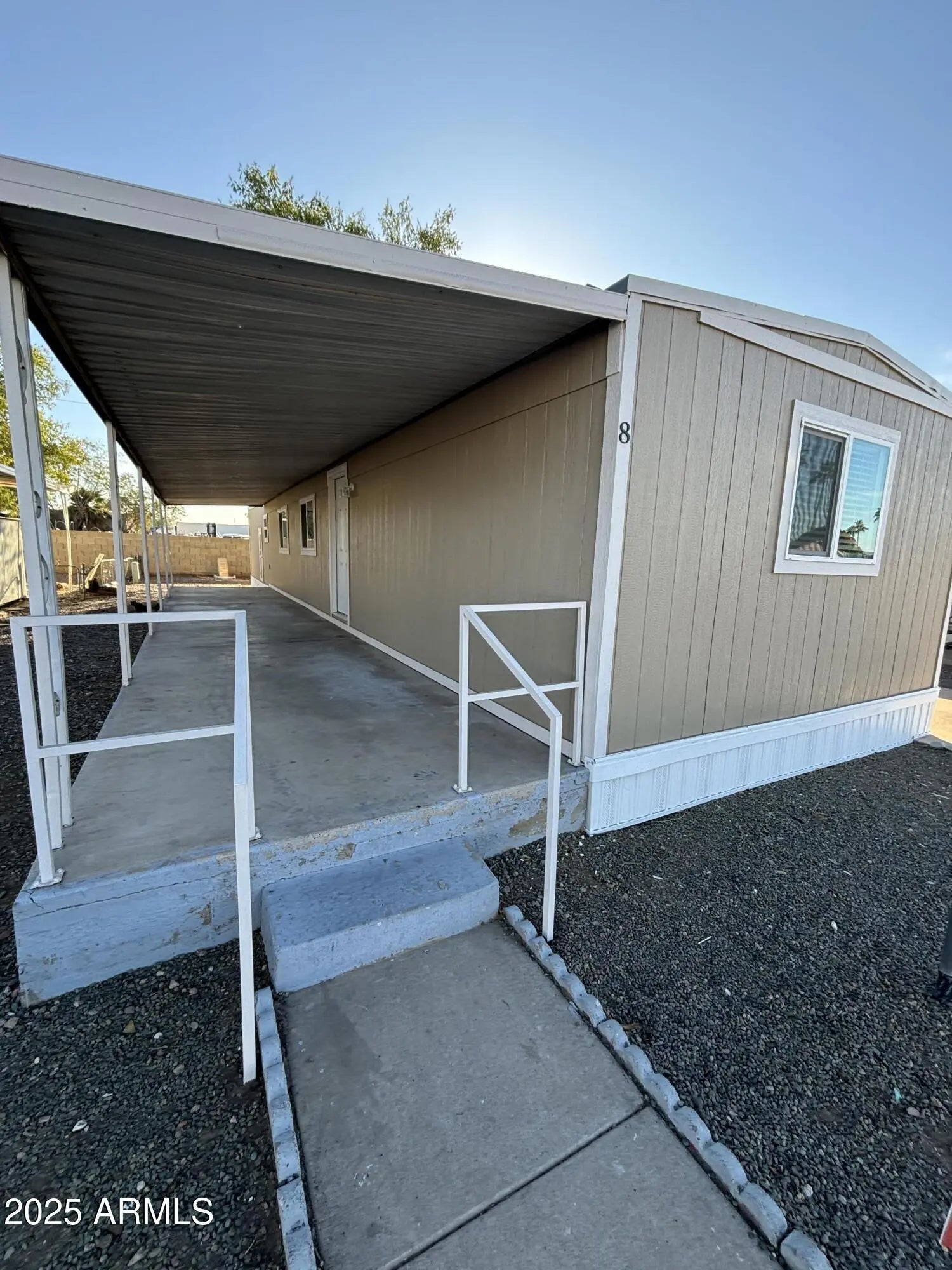 Photo of Listing #6839093