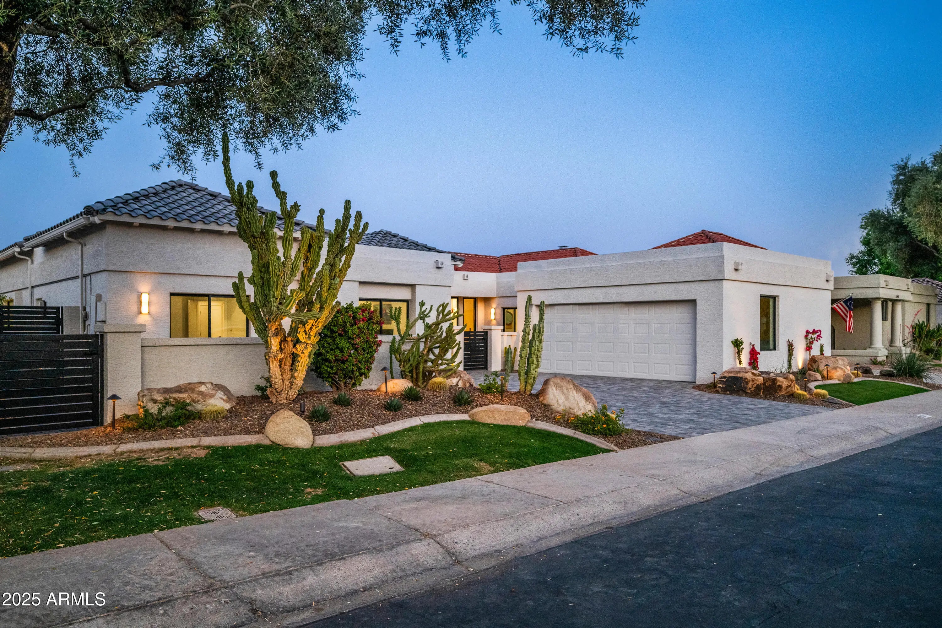 Photo of Listing #6843802