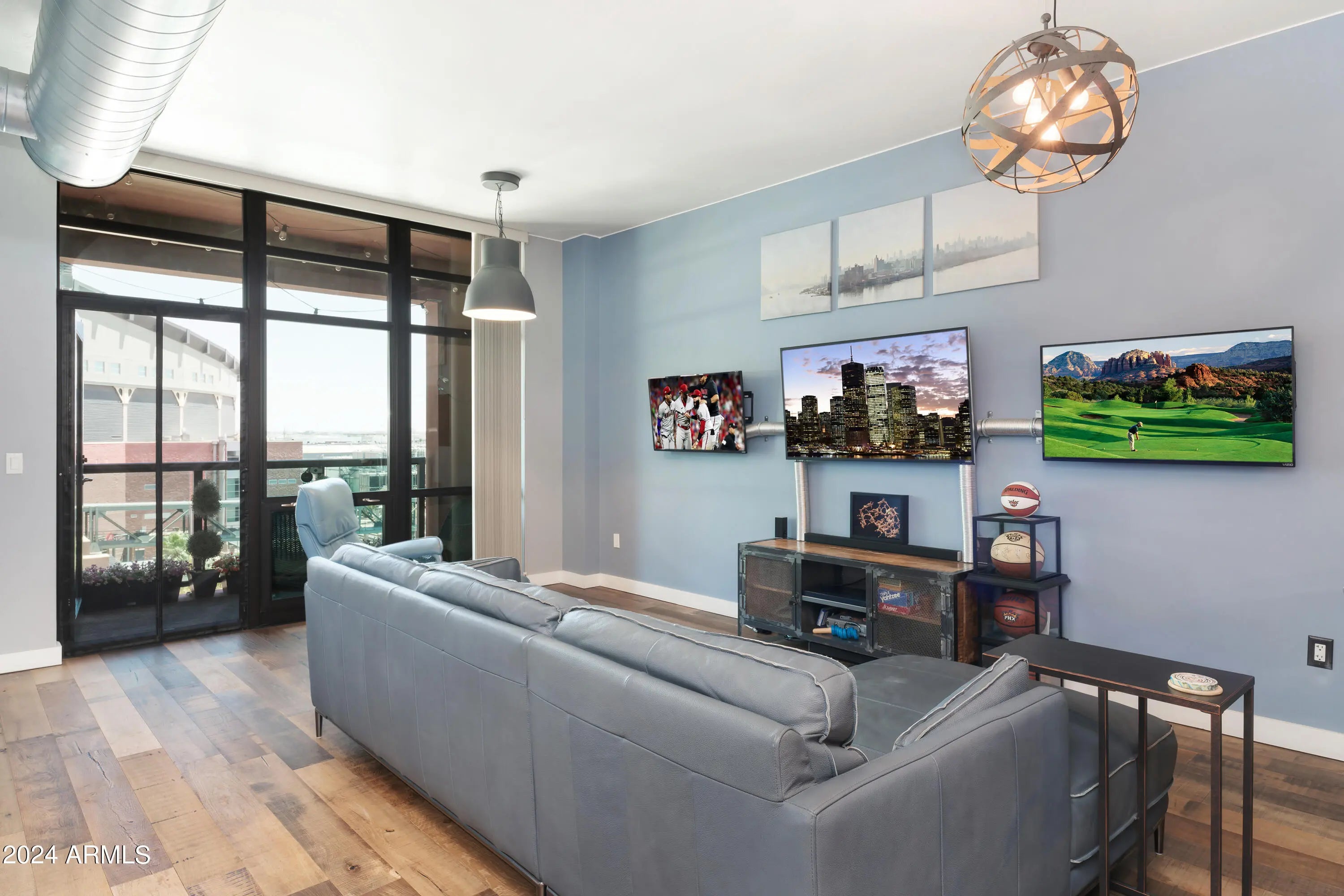 Photo of Listing #6840564