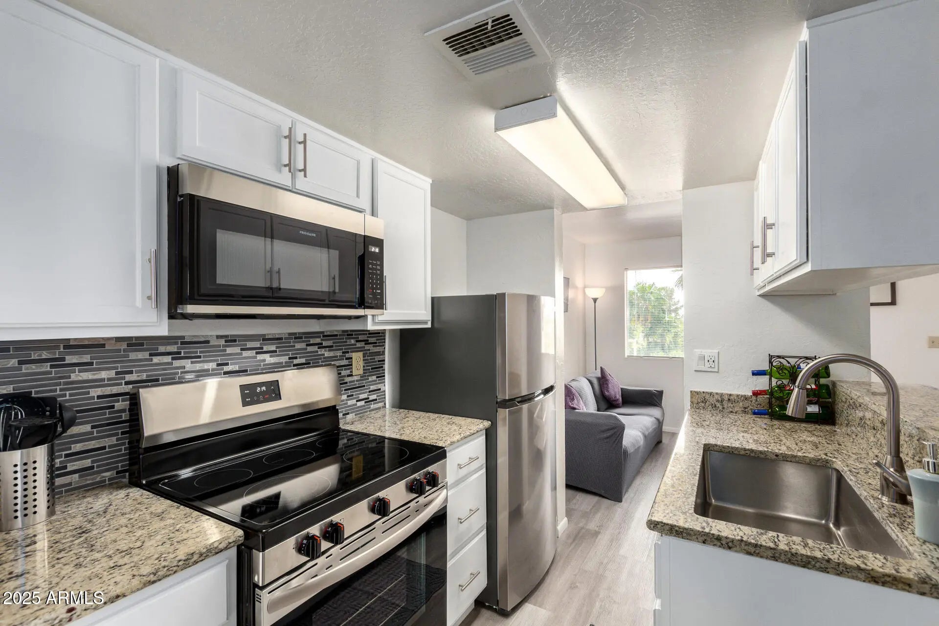 Photo of Listing #6843328