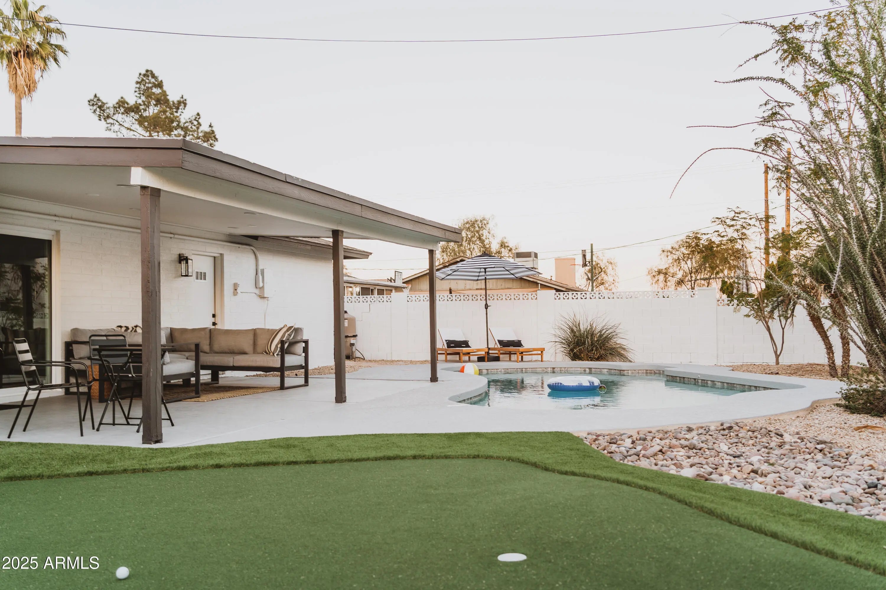 Photo of Listing #6844007