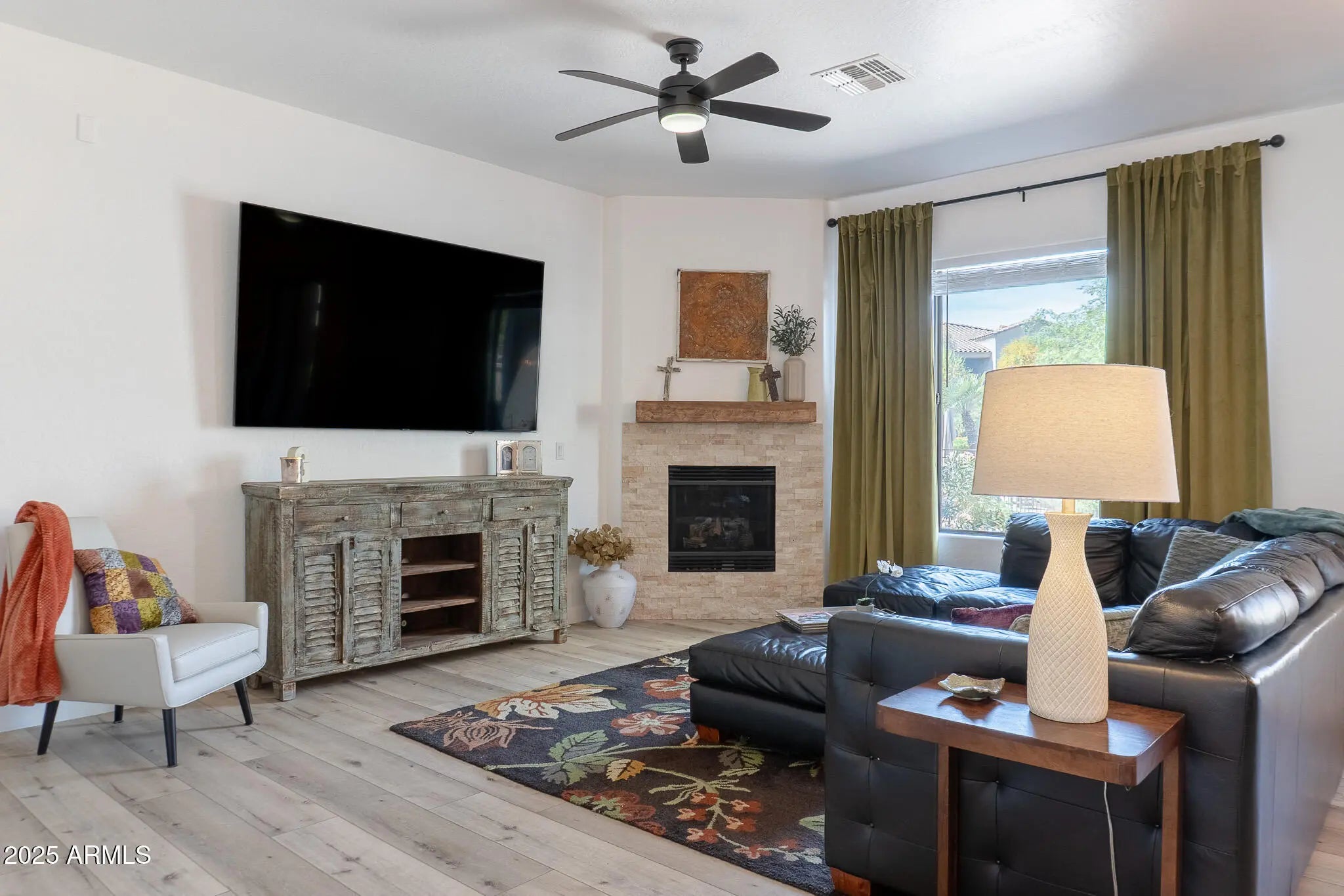 Photo of Listing #6843058