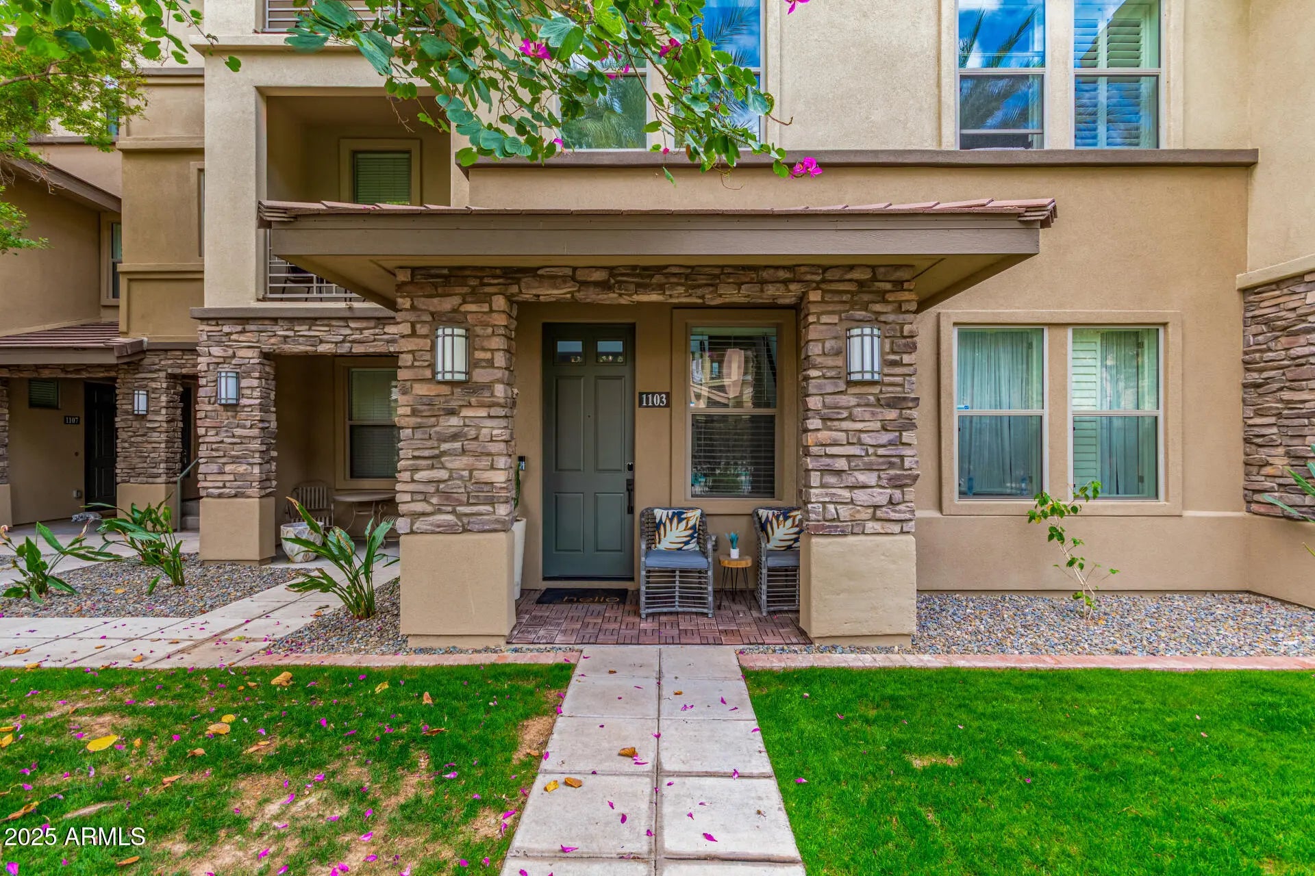 Photo of Listing #6843989