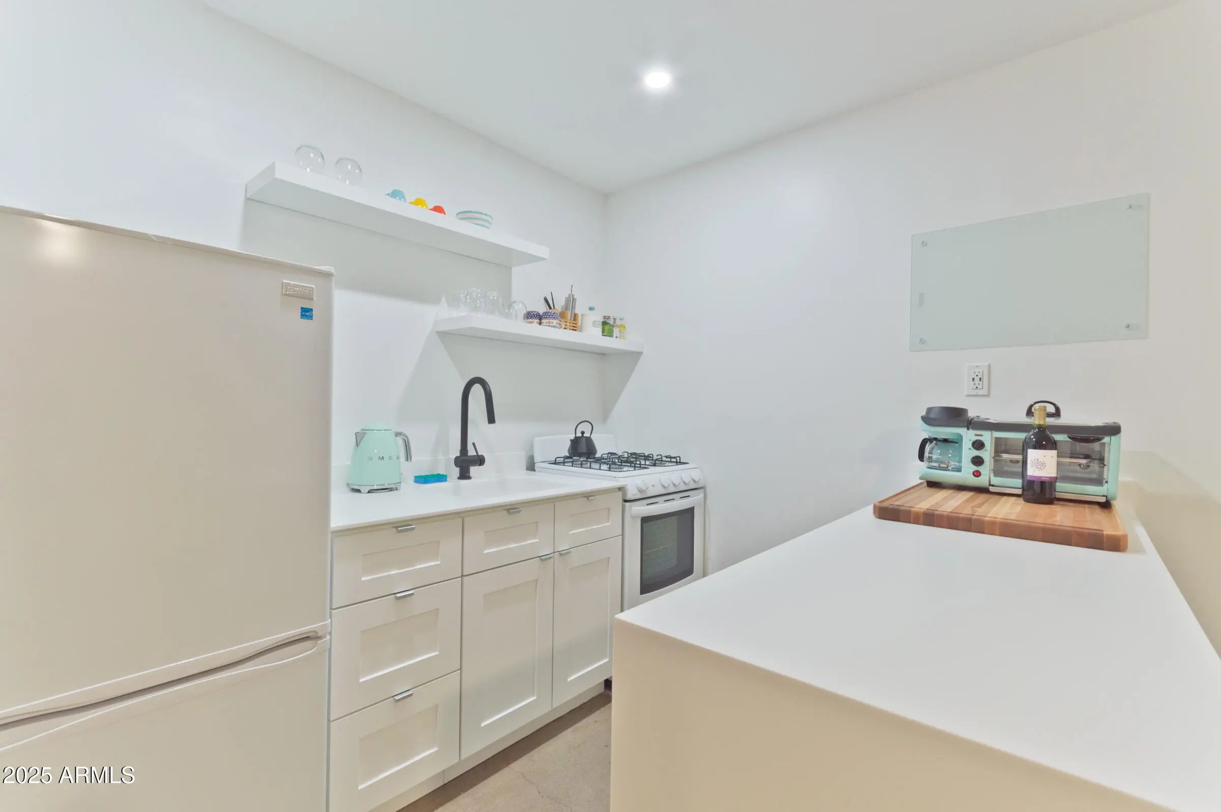 Photo of Listing #6919523