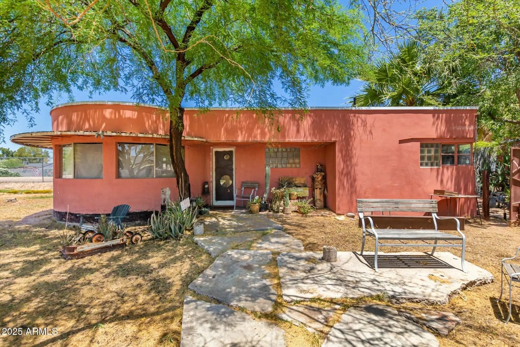 330 W Minnezona Avenue, Phoenix