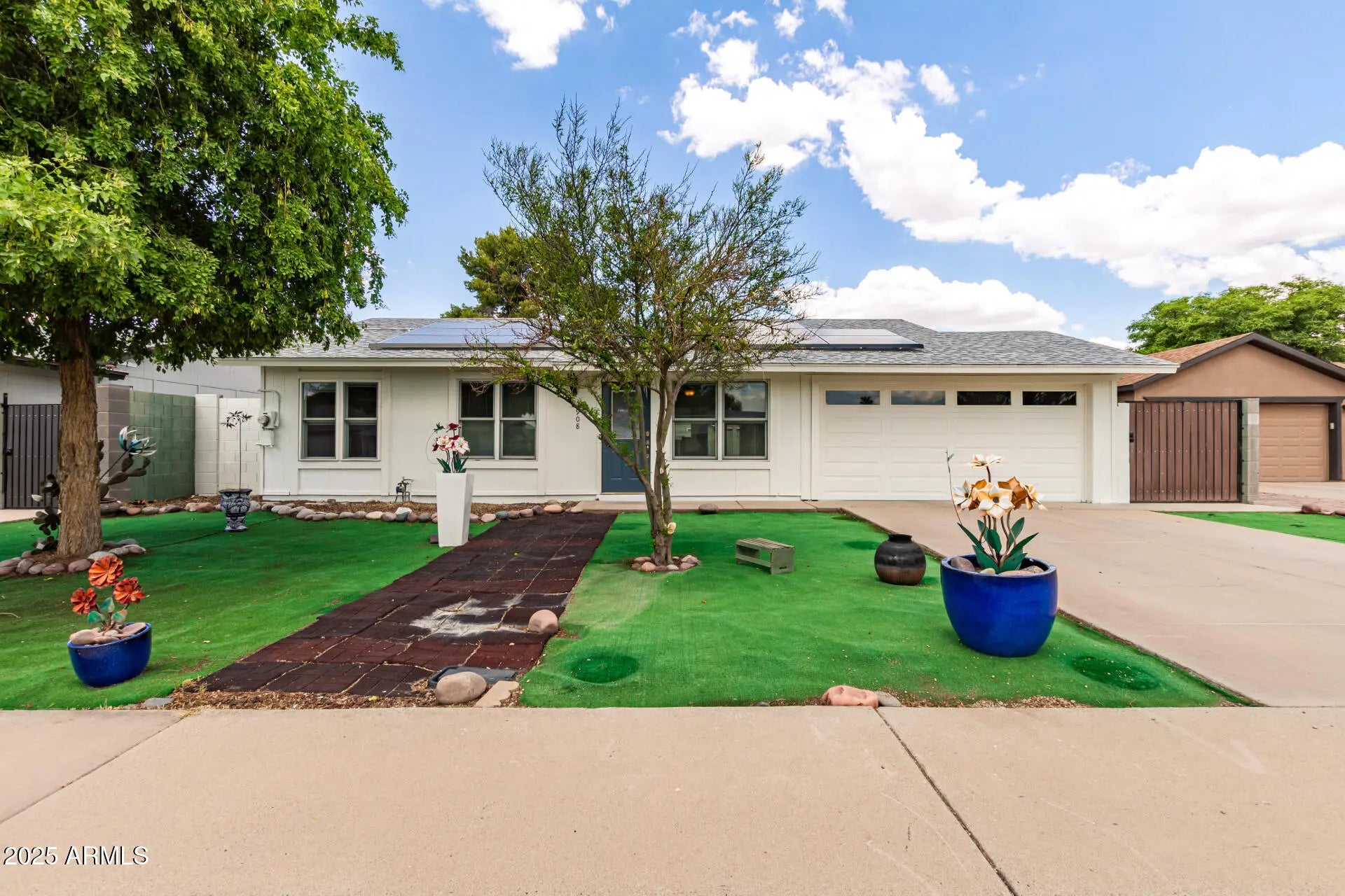 Photo of Listing #6894770