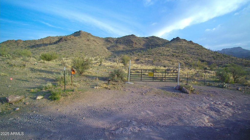 009 N Elephant Butte Road (unit F), Queen Valley
