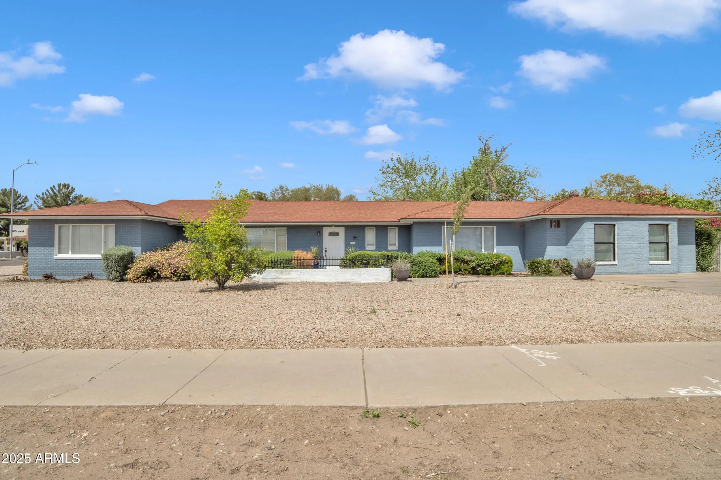 Photo of Listing #6844851