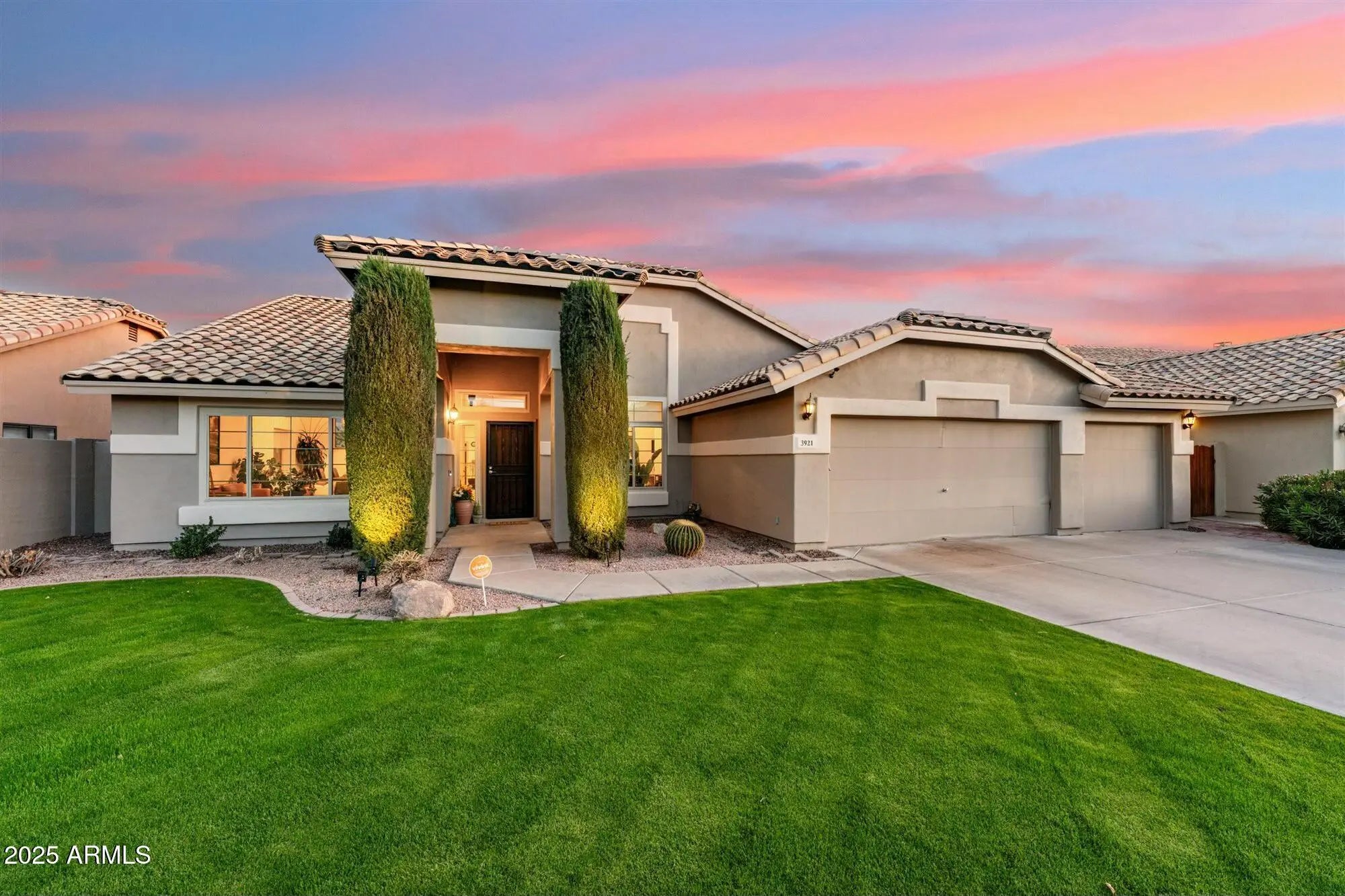 Photo of Listing #6844954