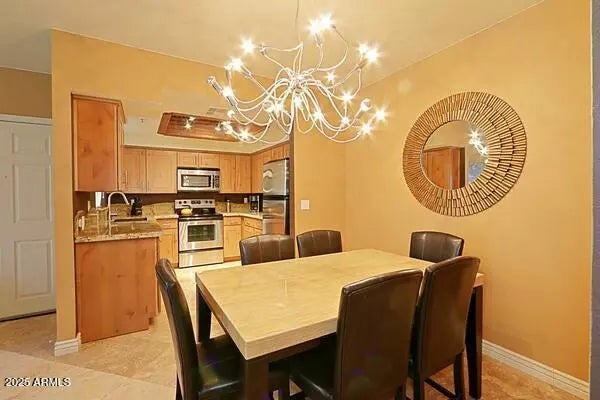 Photo of Listing #6844318