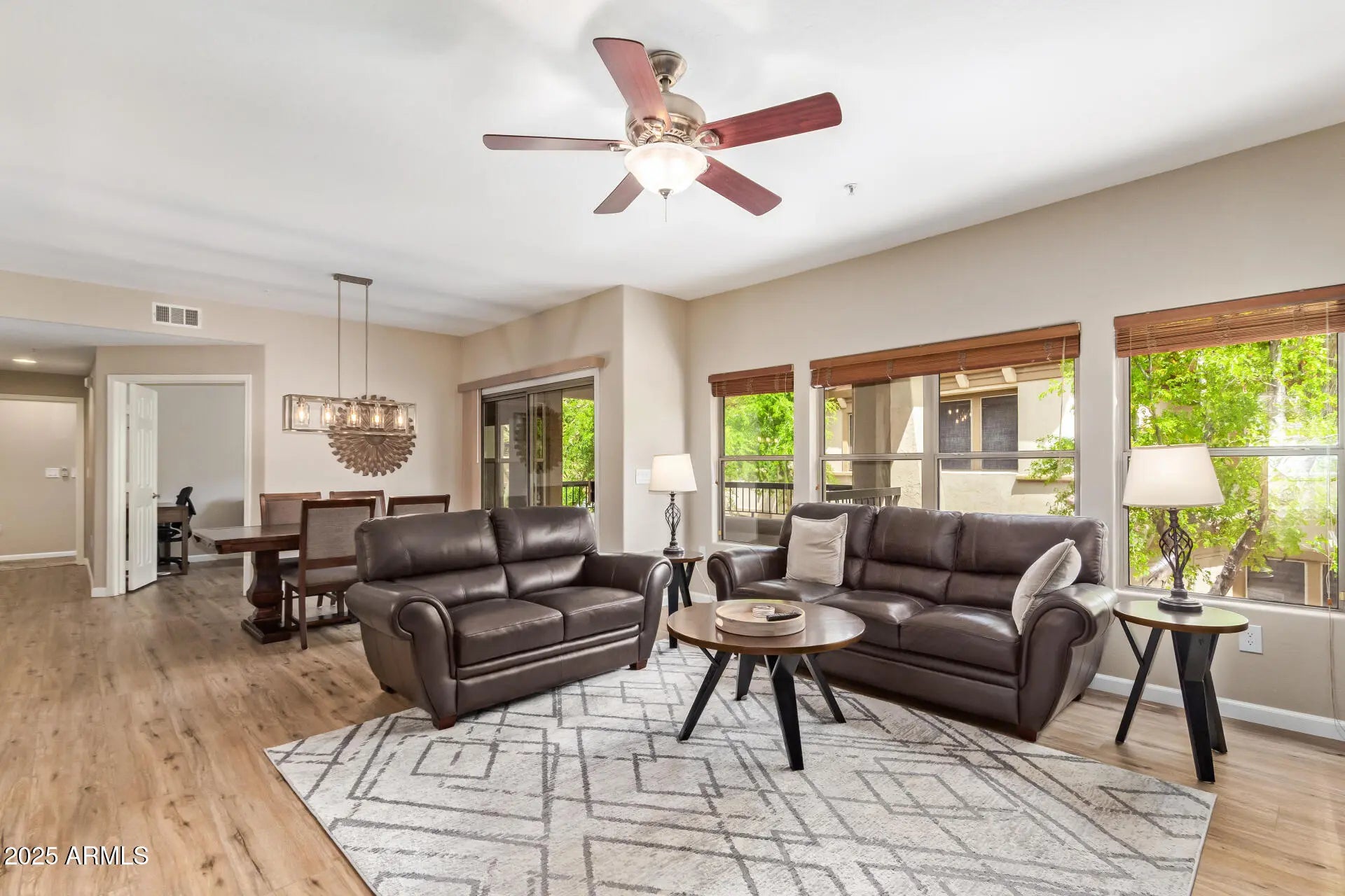 Photo of Listing #6846602