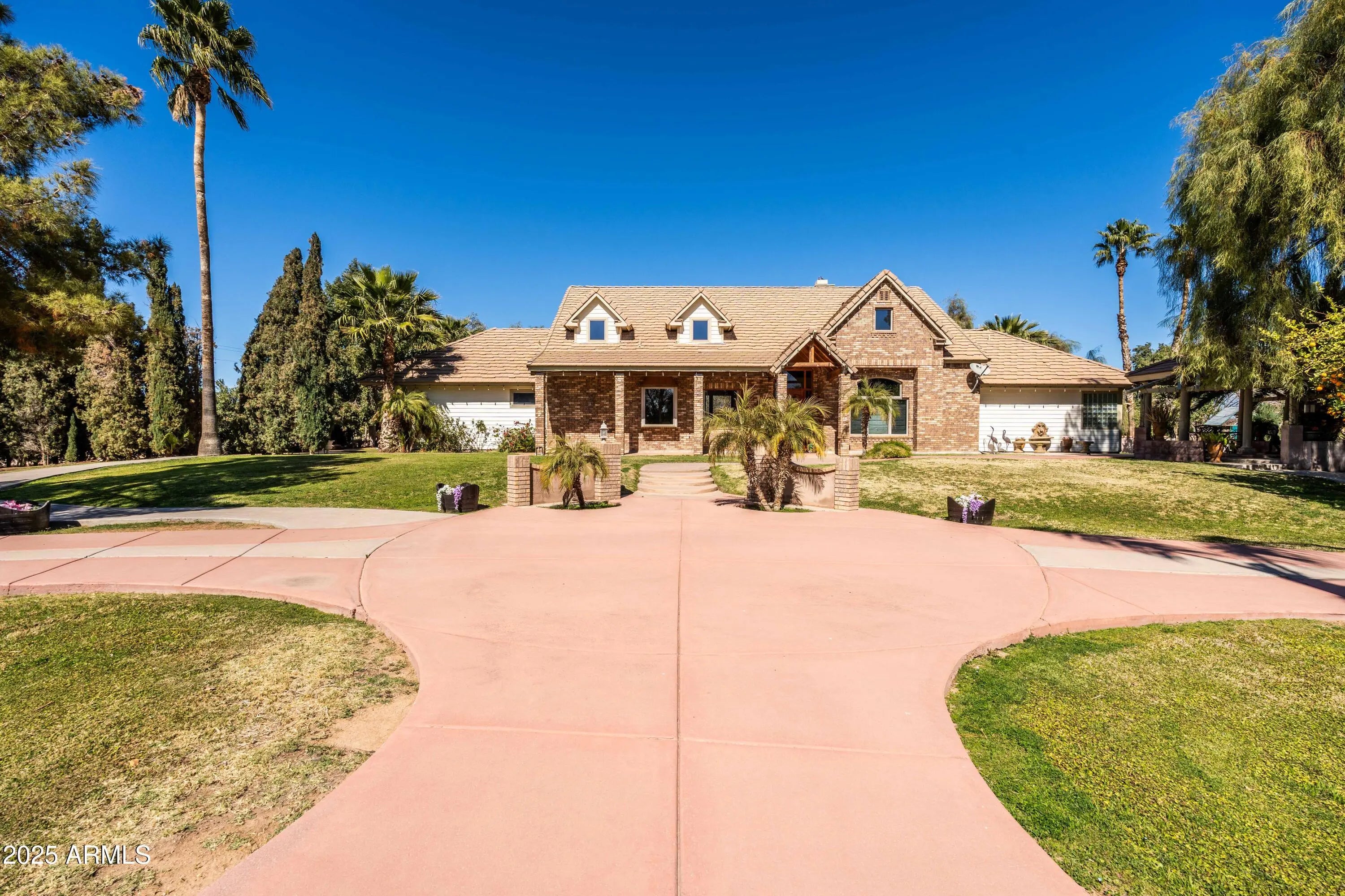 Photo of Listing #6847377