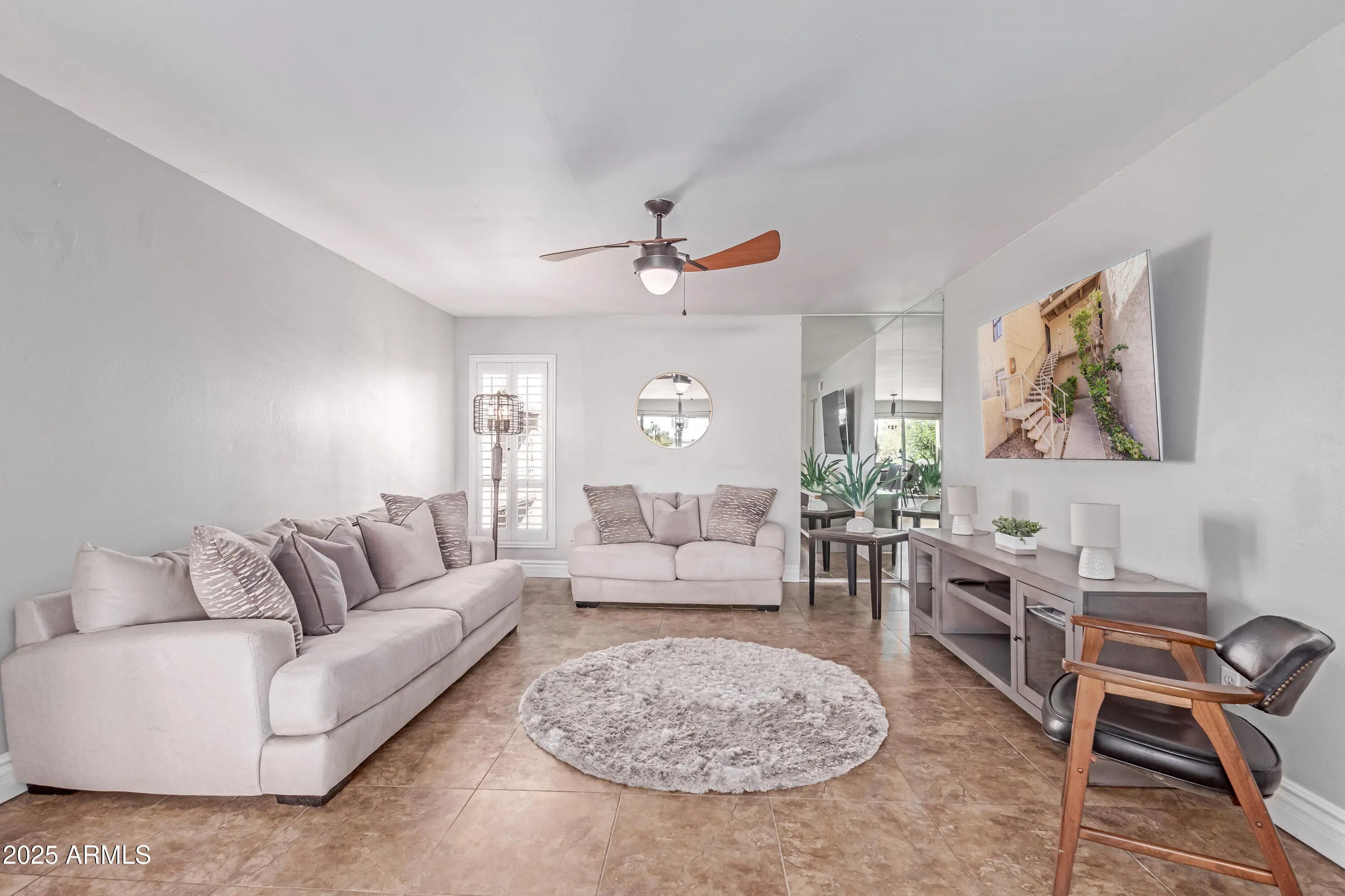 Photo of Listing #6849198