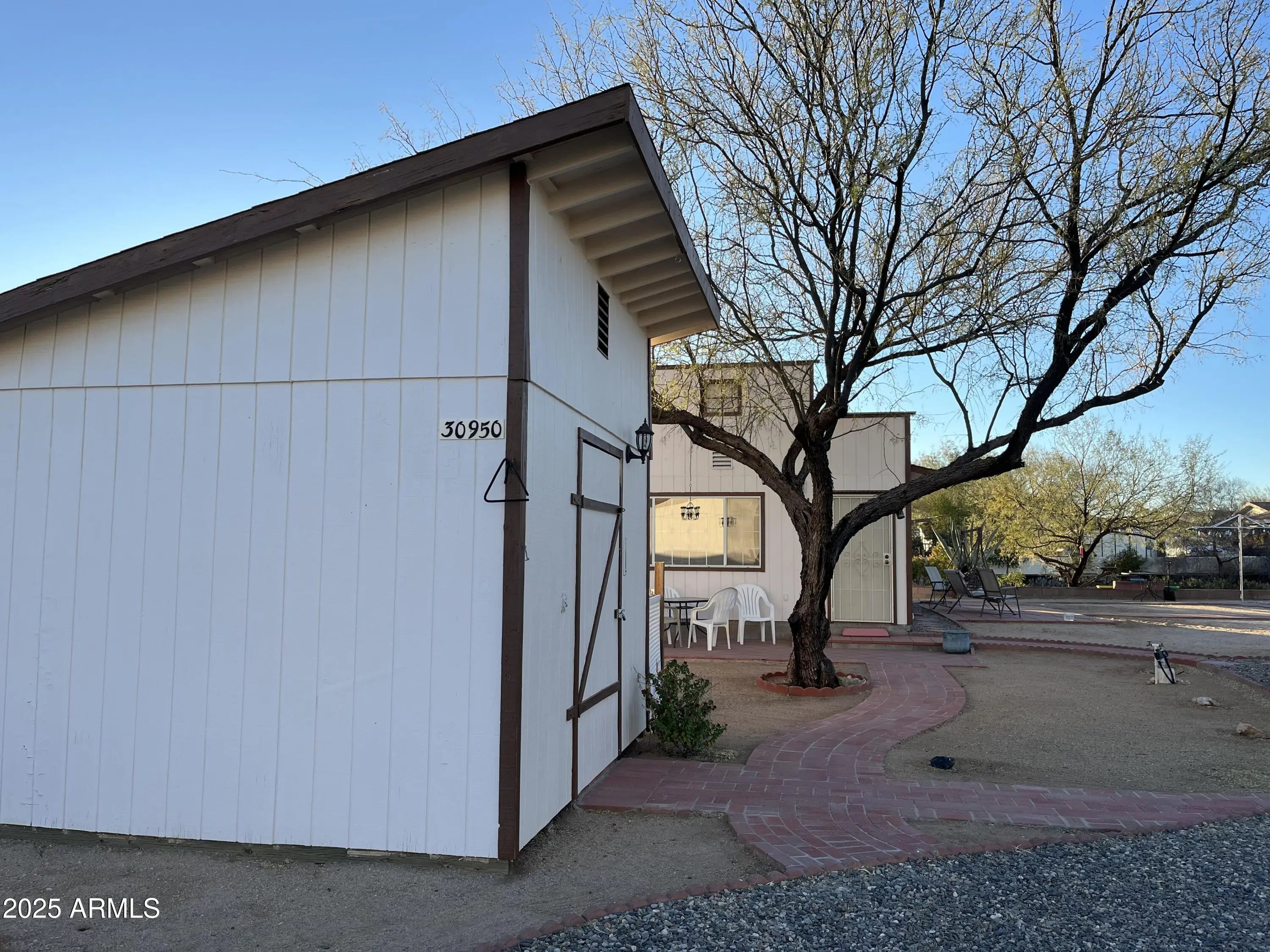 Photo of Listing #6849105