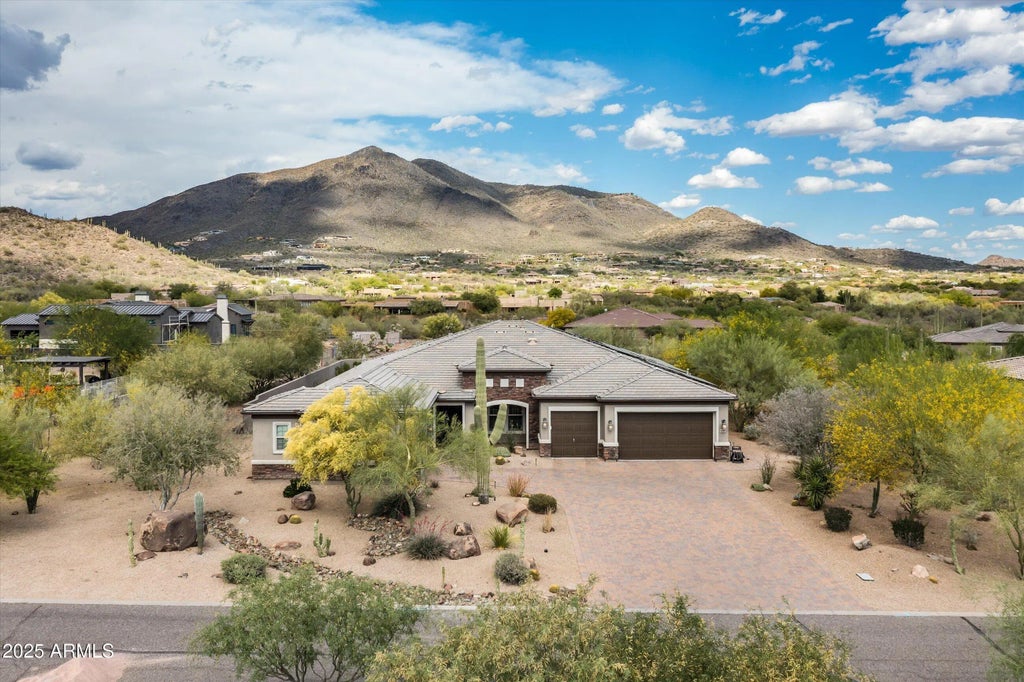 35971 N Prickley Pear Road, Cave Creek