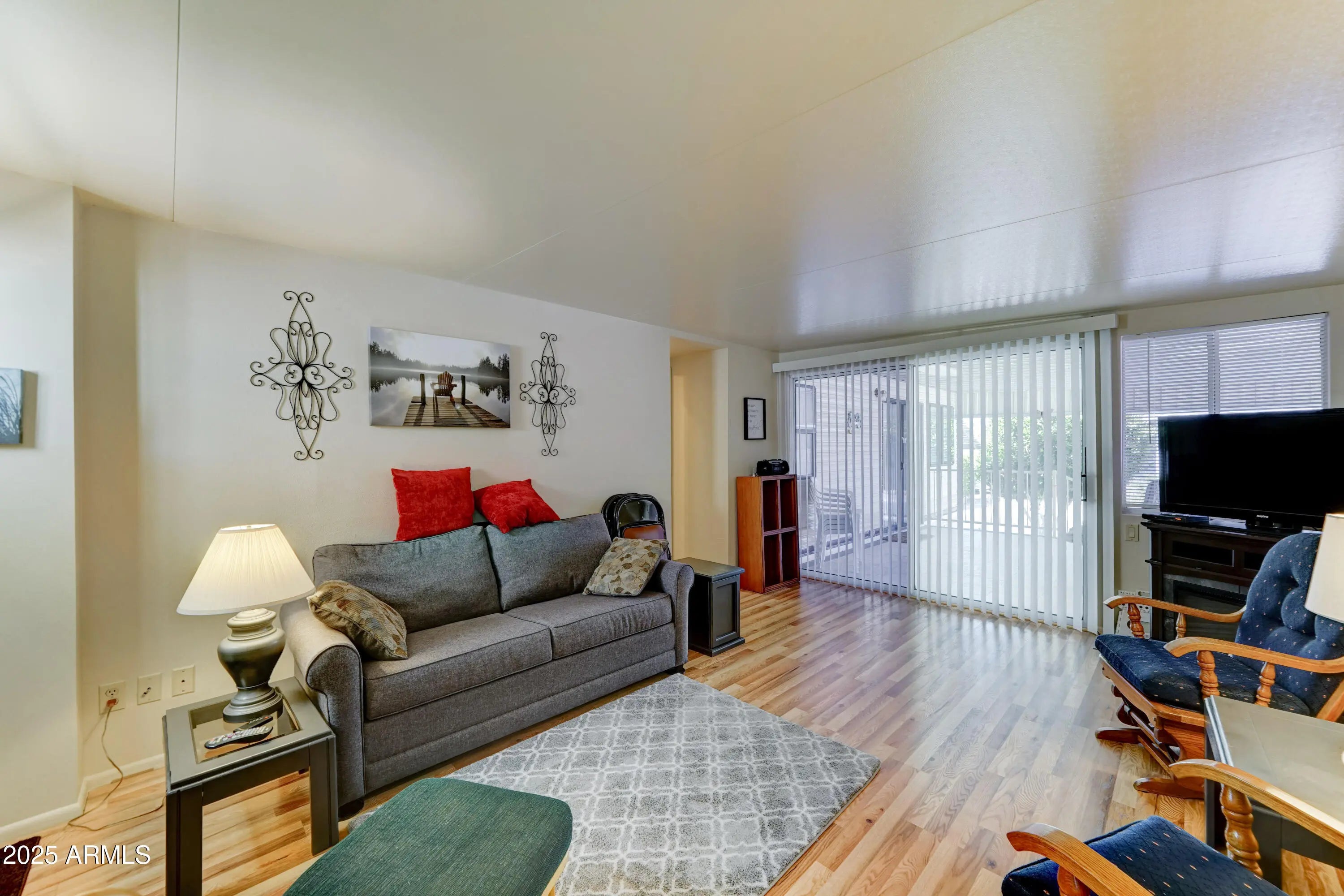 Photo of Listing #6849437