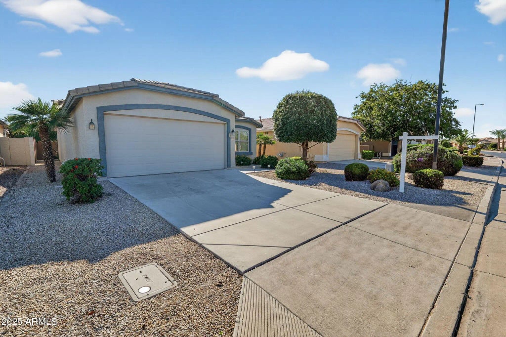 3739 E Hazeltine Way, Chandler