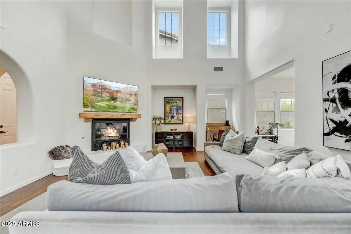 Photo of Listing #6854143