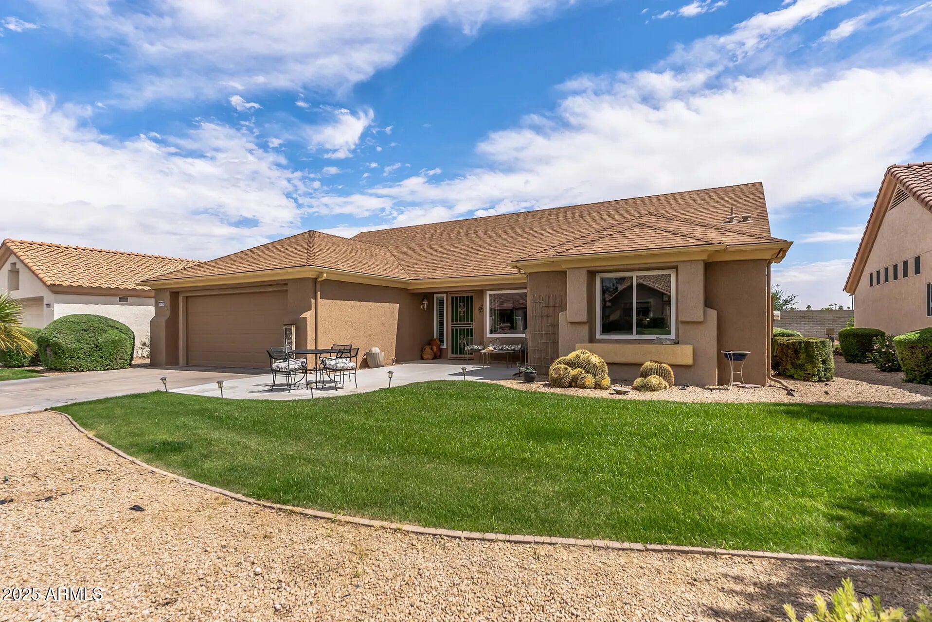 Photo of Listing #6912852