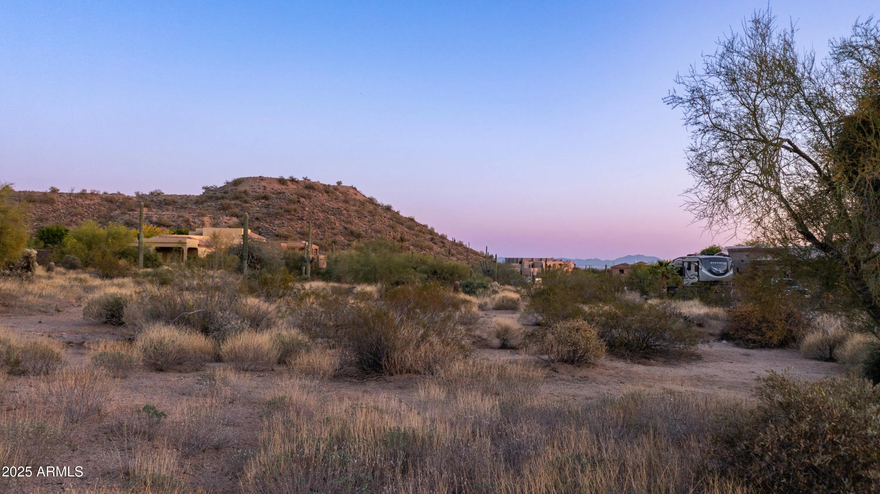 Photo of Listing #6850622