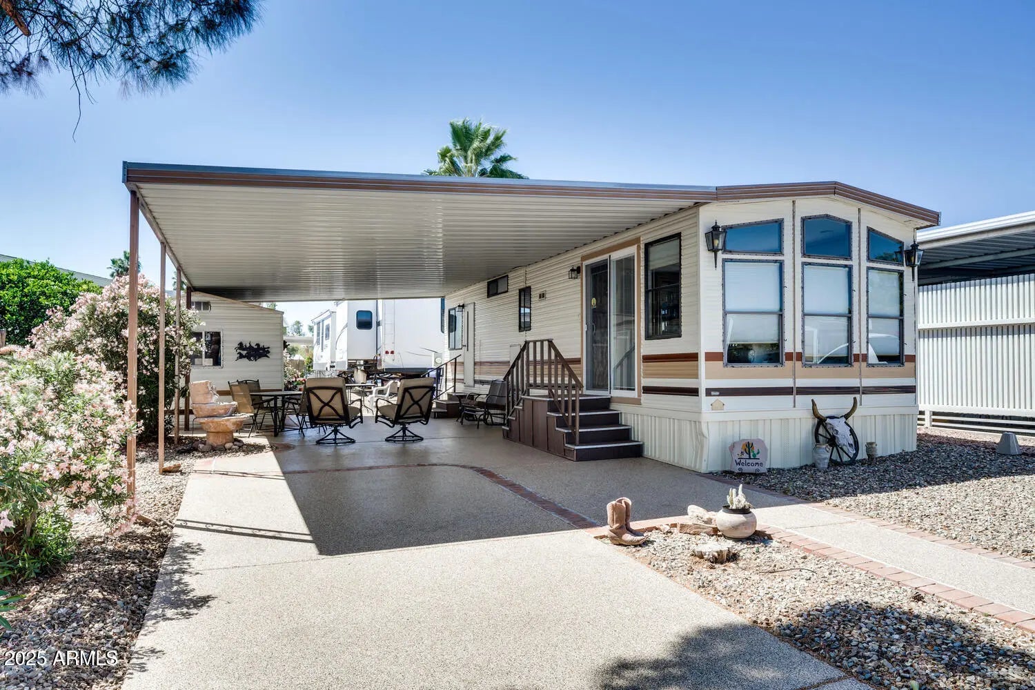 Photo of Listing #6853915