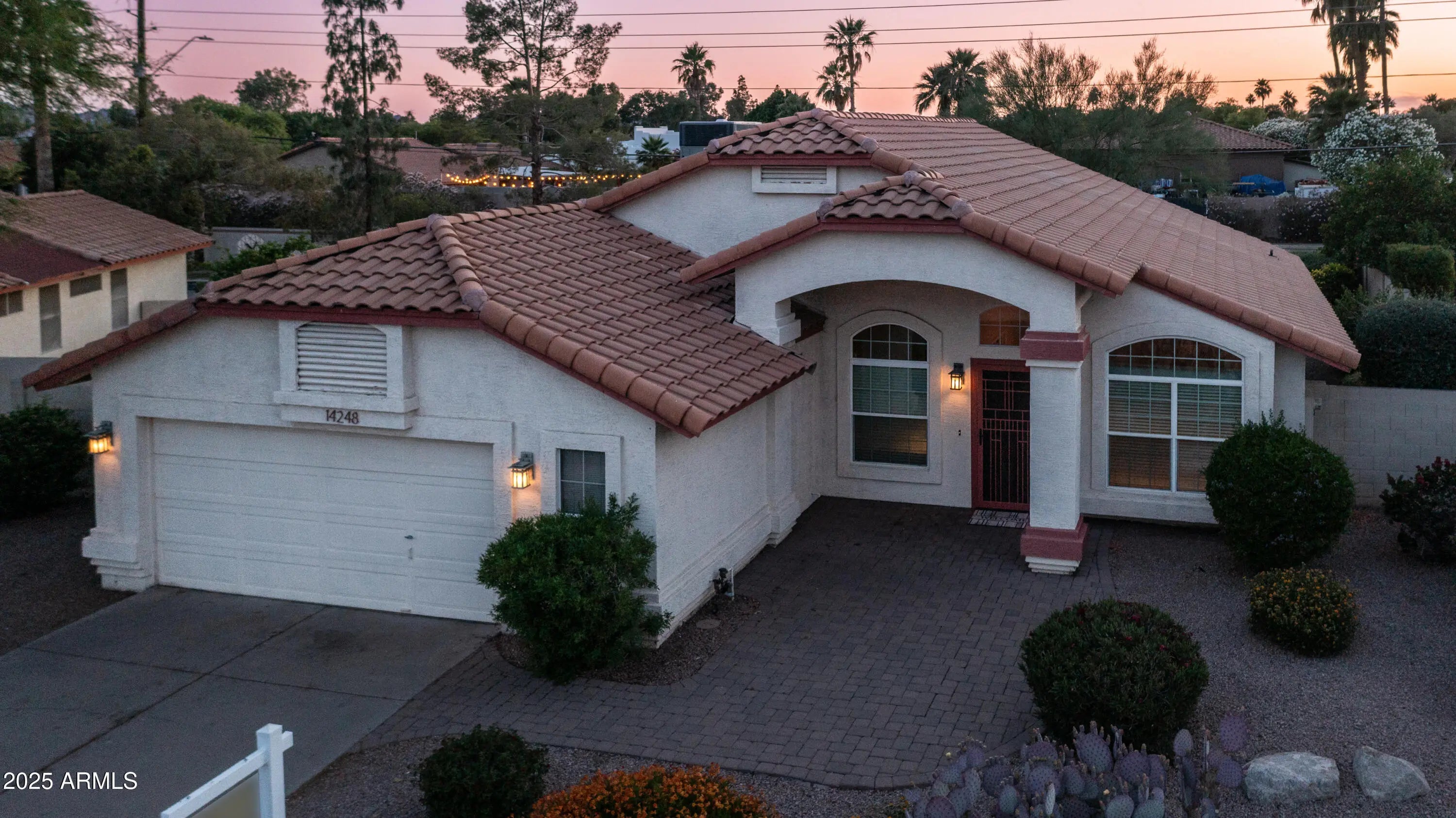 Photo of Listing #6851826