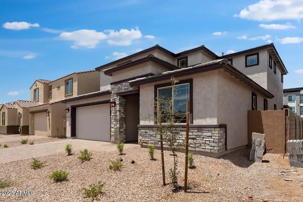 Photo of Listing #6852024