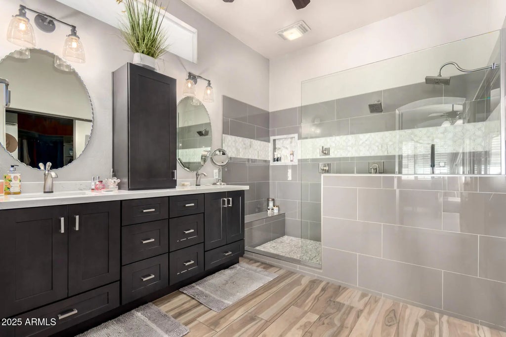 4706 E Des Moines Street, Mesa