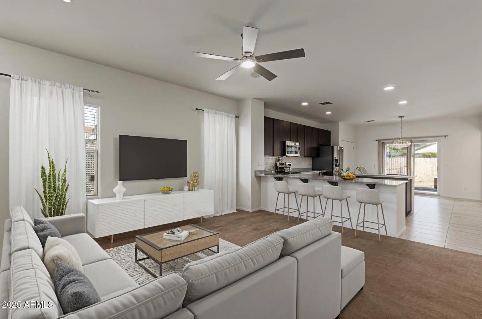 Photo of Listing #6853190