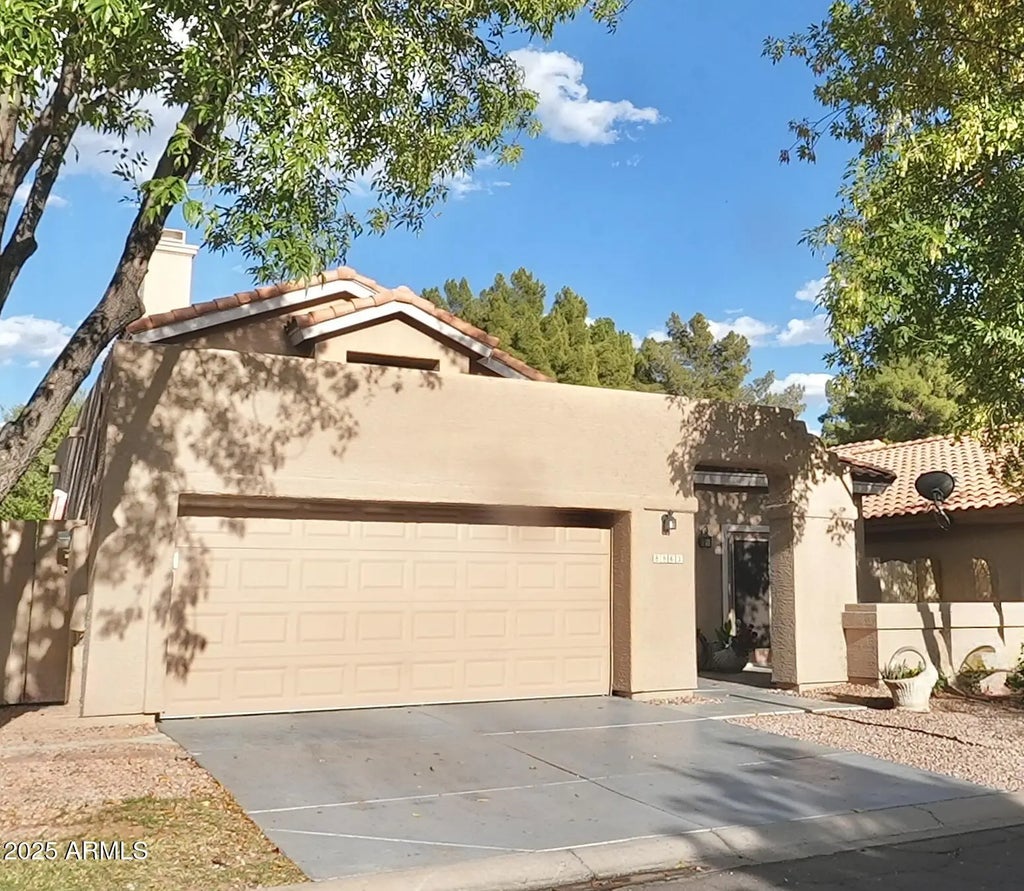 8863 S Grandview Drive, Tempe