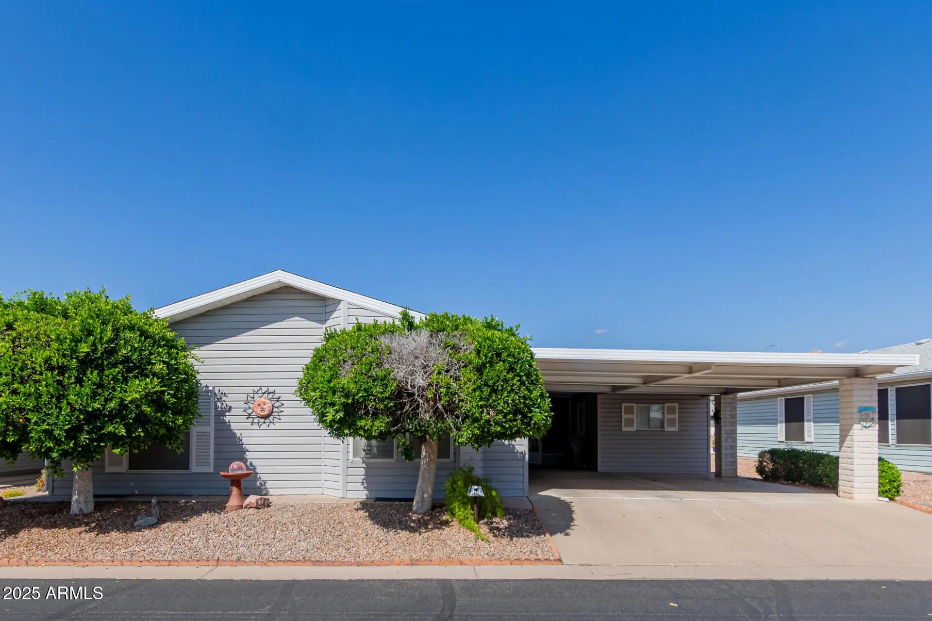 Photo of Listing #6854102